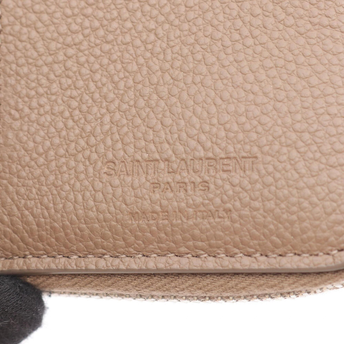 Yves Saint Laurent Gray Leather Wallet (Bi-Fold) (Pre-Owned)