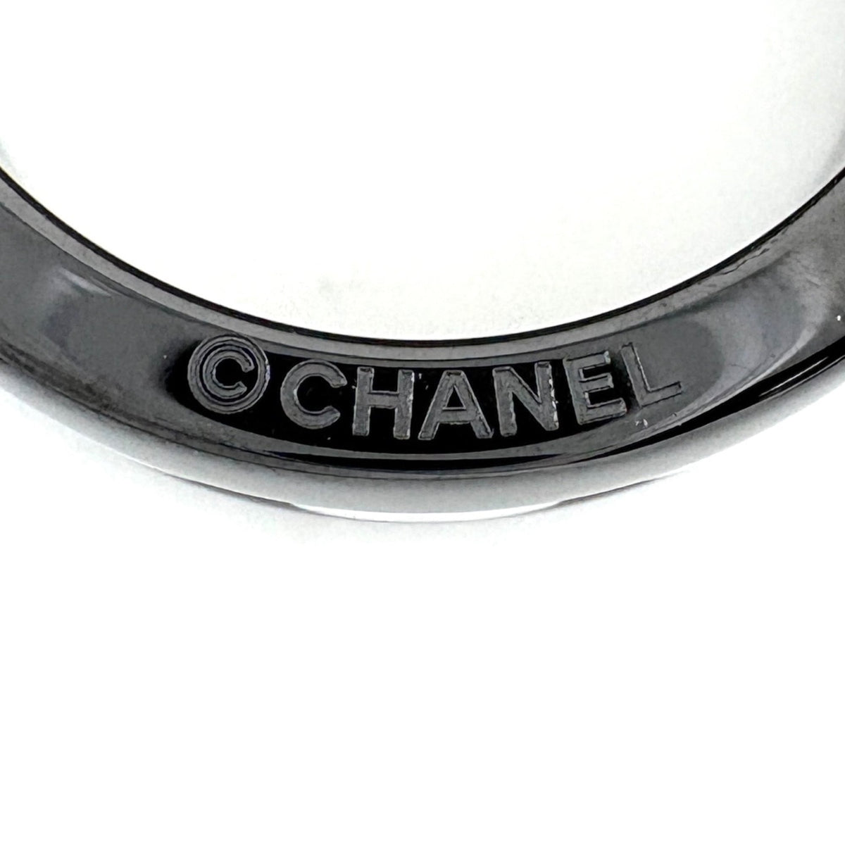 Chanel Ceramic Band Ring (Pre-Owned)