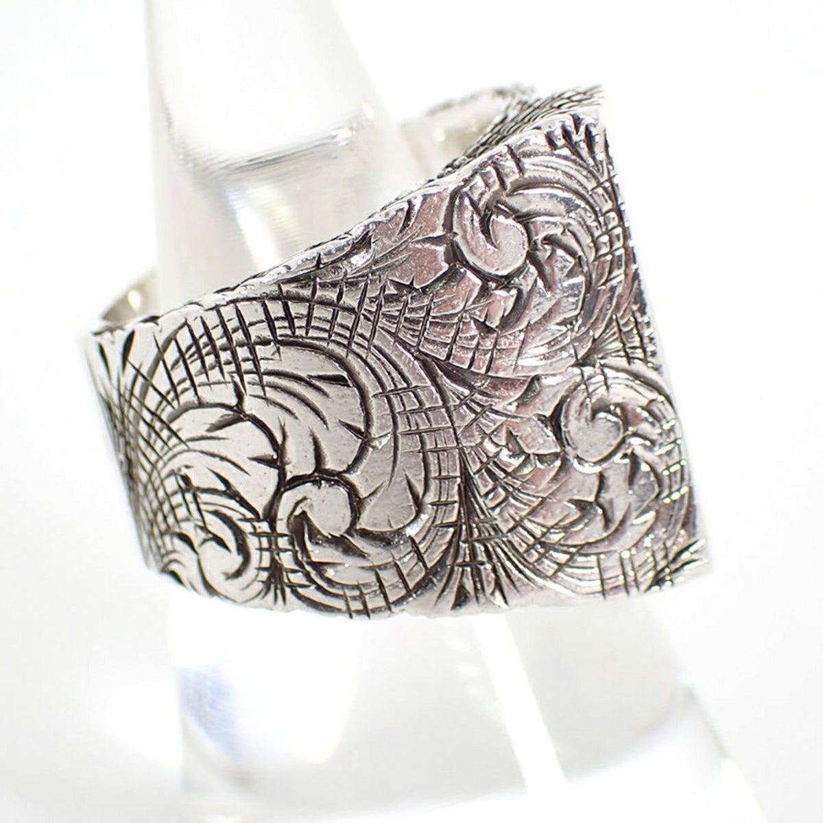 Gucci Sterling Silver 925 Band Ring (Pre-Owned)