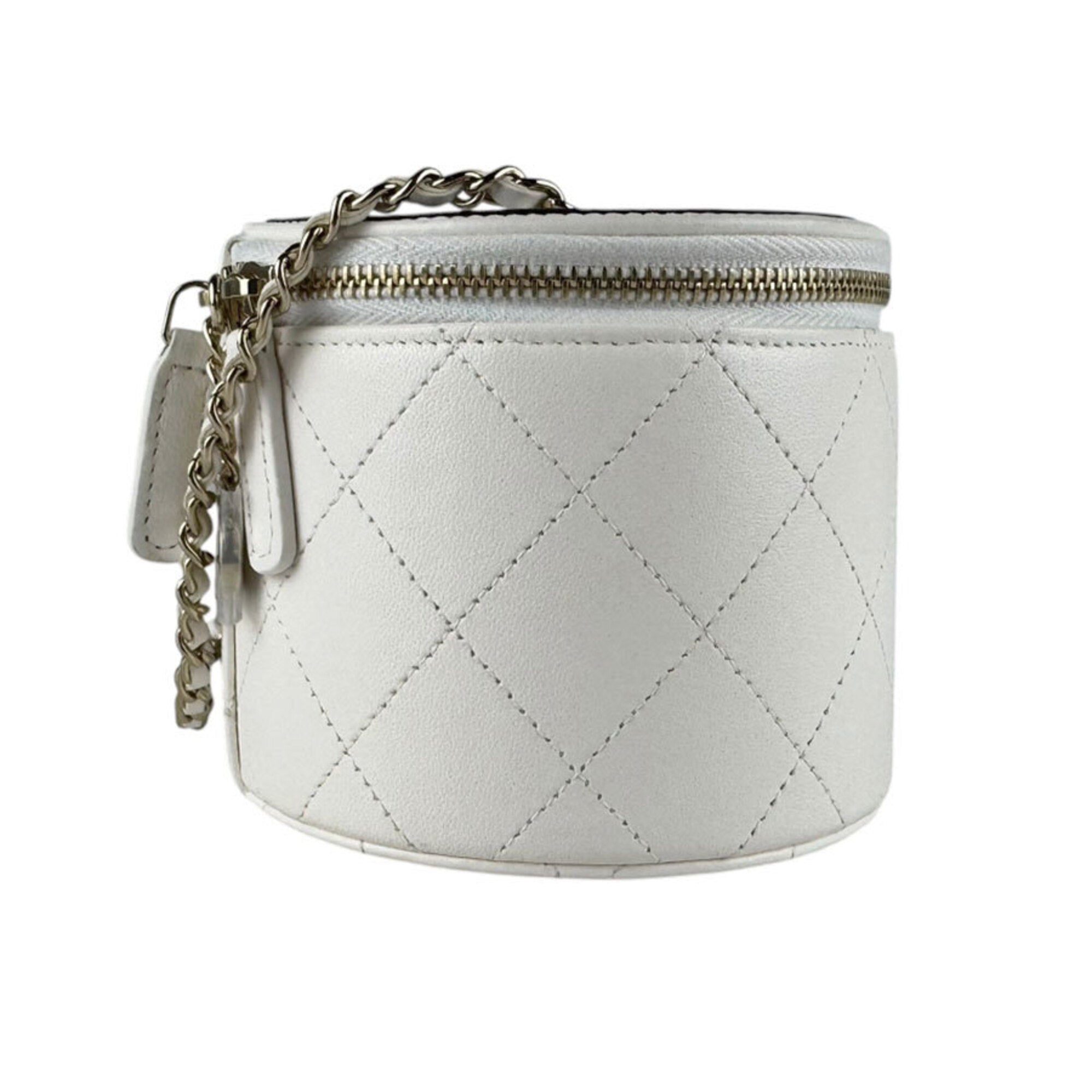 Chanel Black White Leather Shoulder Bag (Pre-Owned)
