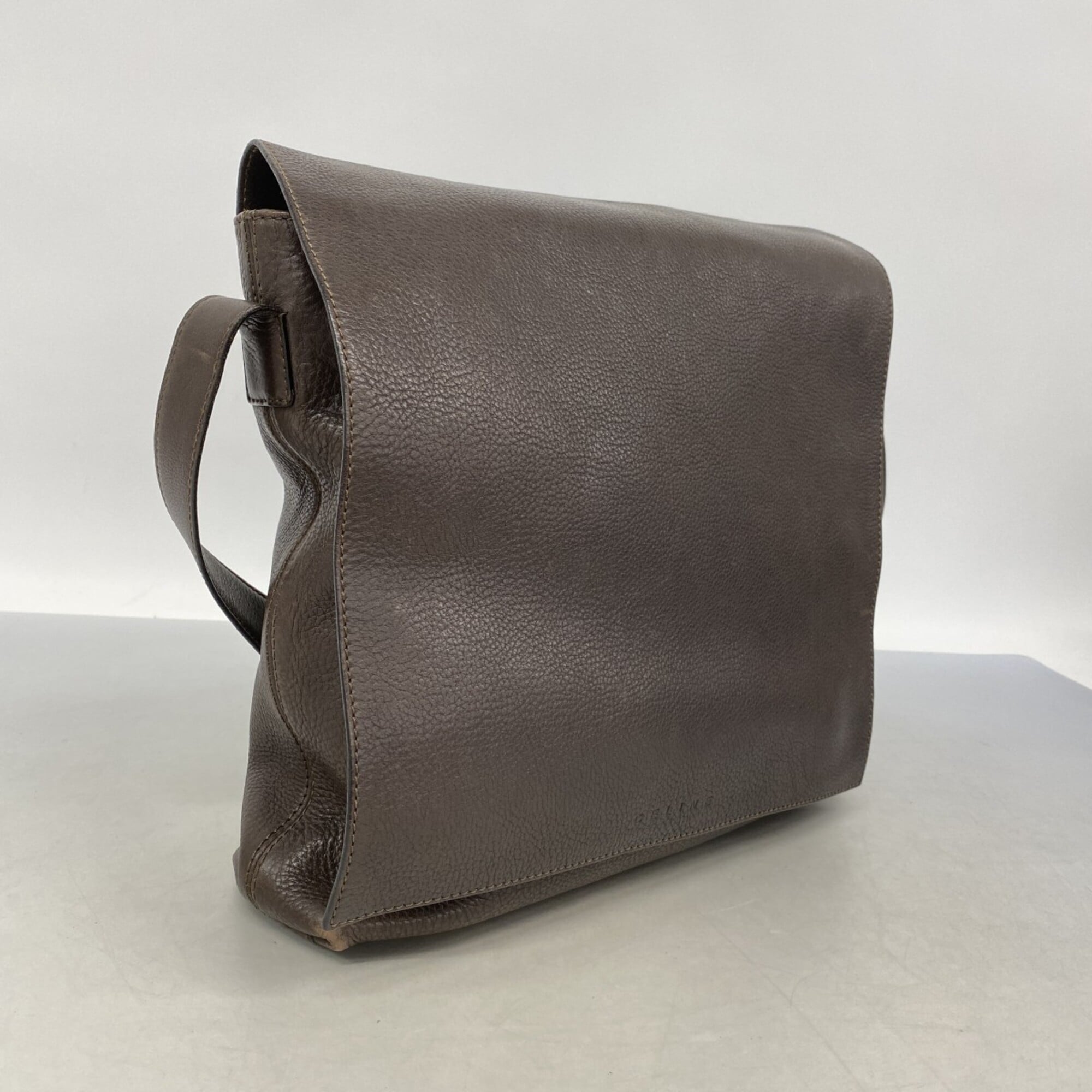 Celine Brown Leather Shoulder Bag (Pre-Owned)