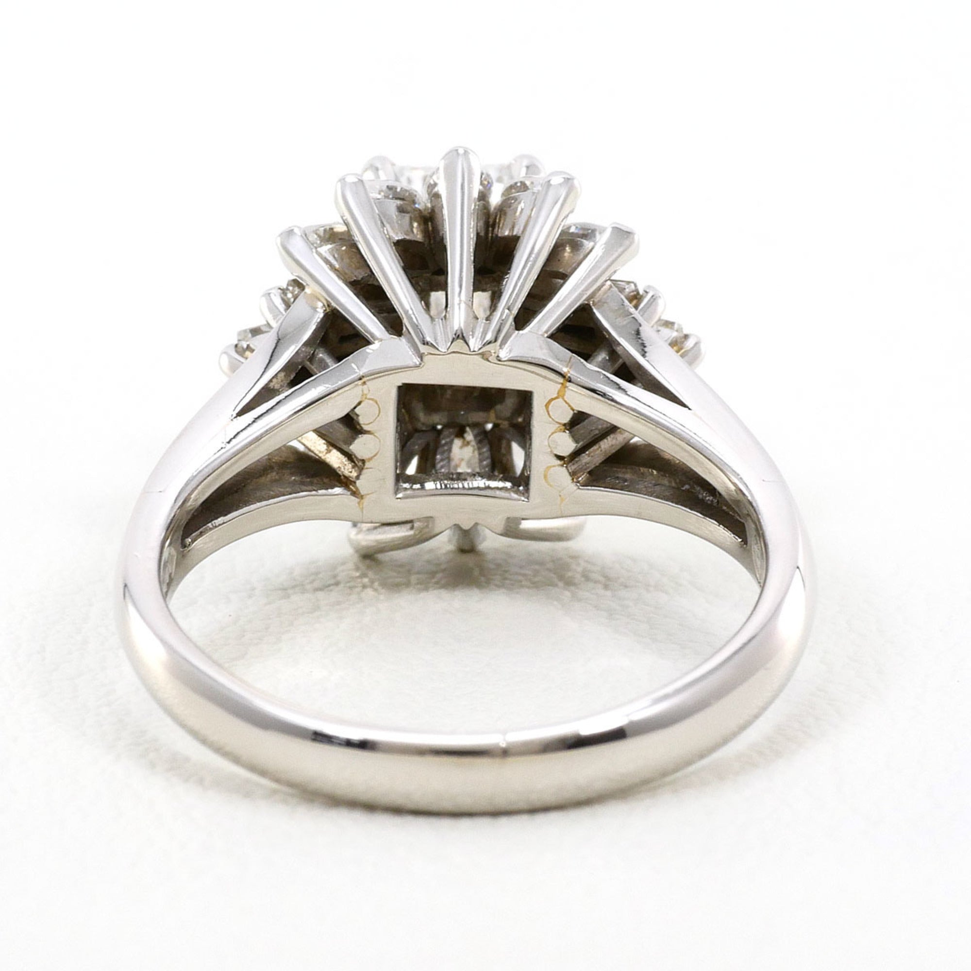 Unbranded Platinum Platinum 900 Band Ring (Pre-Owned)
