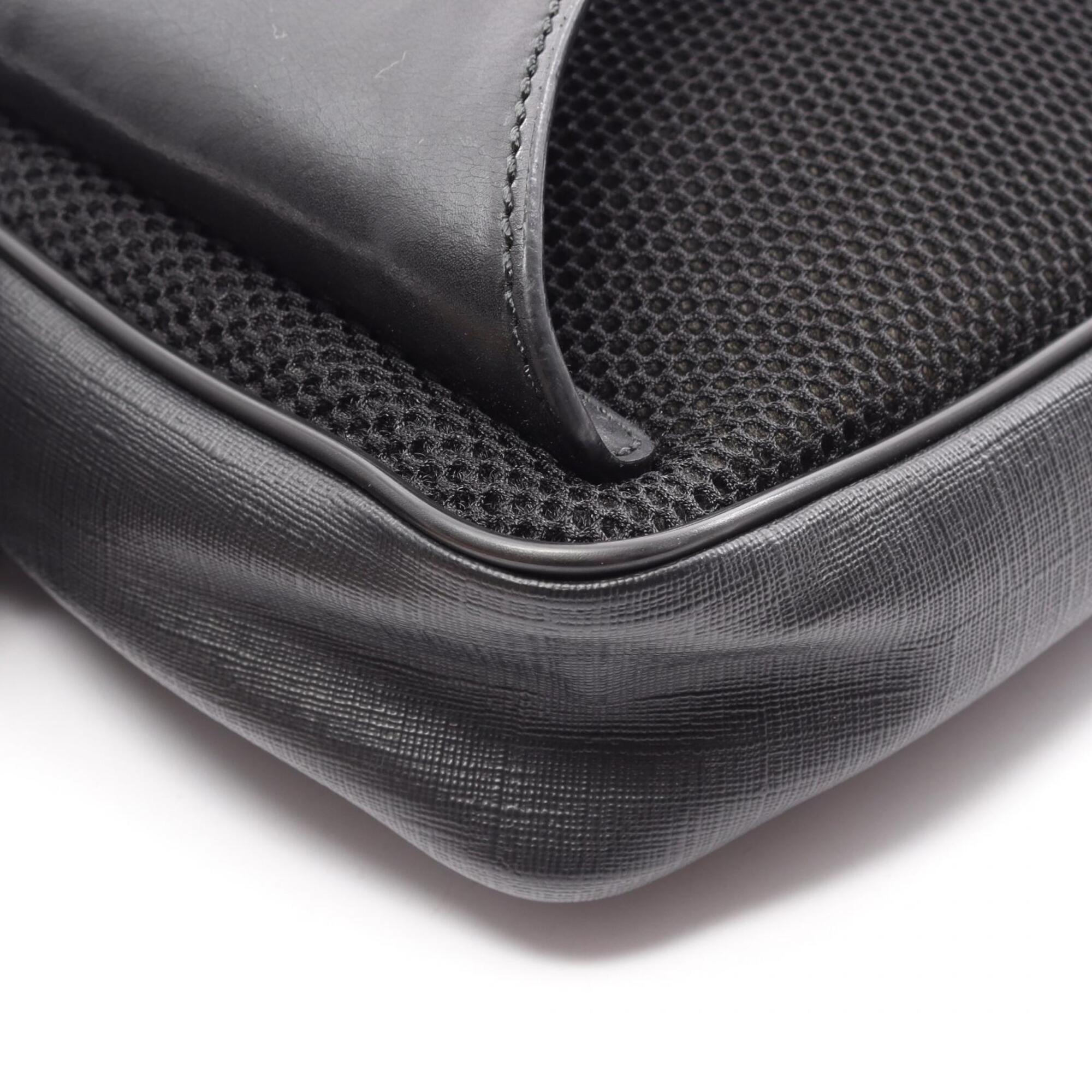 Gucci Black Gray Pvc Coated Canvas Leather Fanny Pack (Pre-Owned)