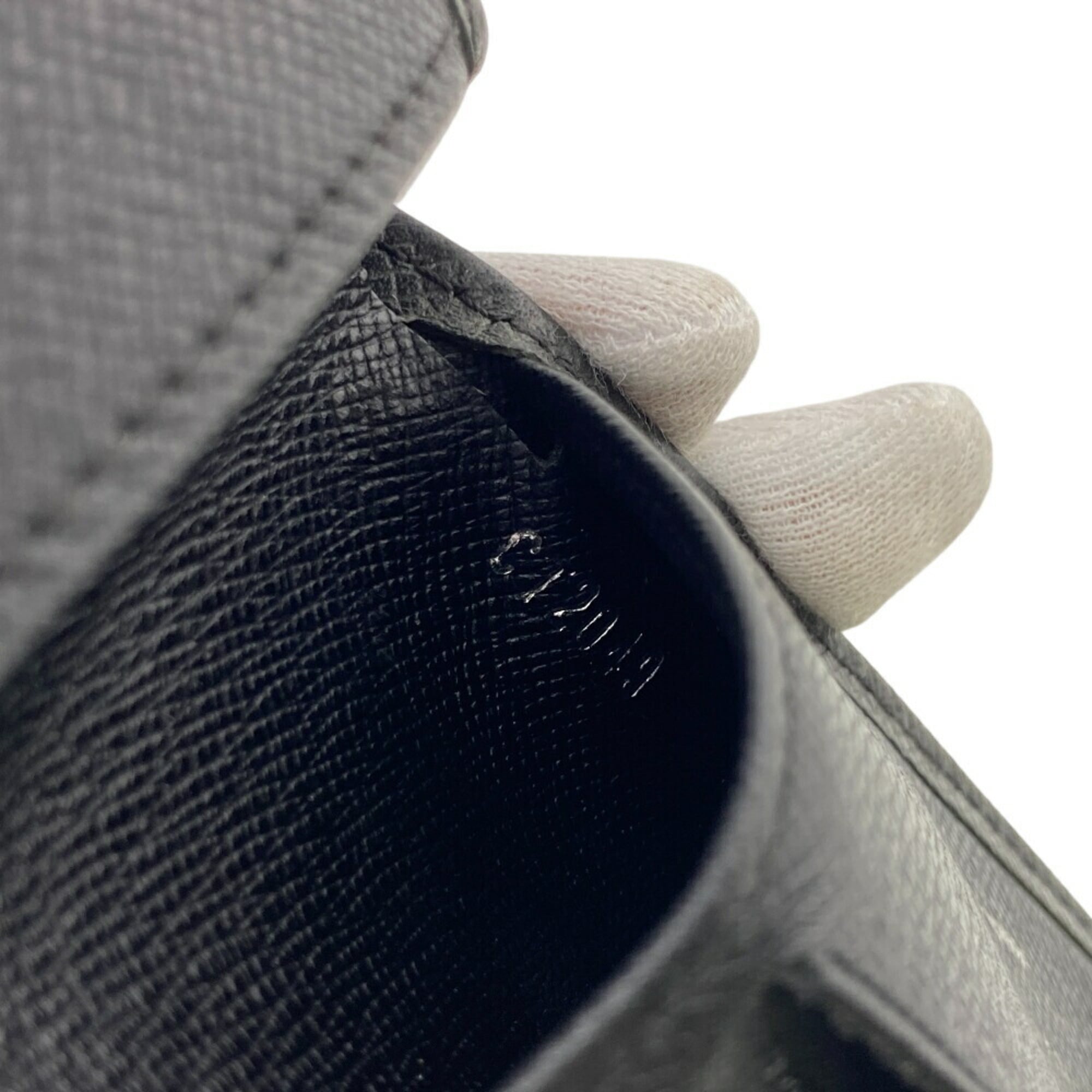 Louis Vuitton Black Leather Wallet (Bi-Fold) (Pre-Owned)
