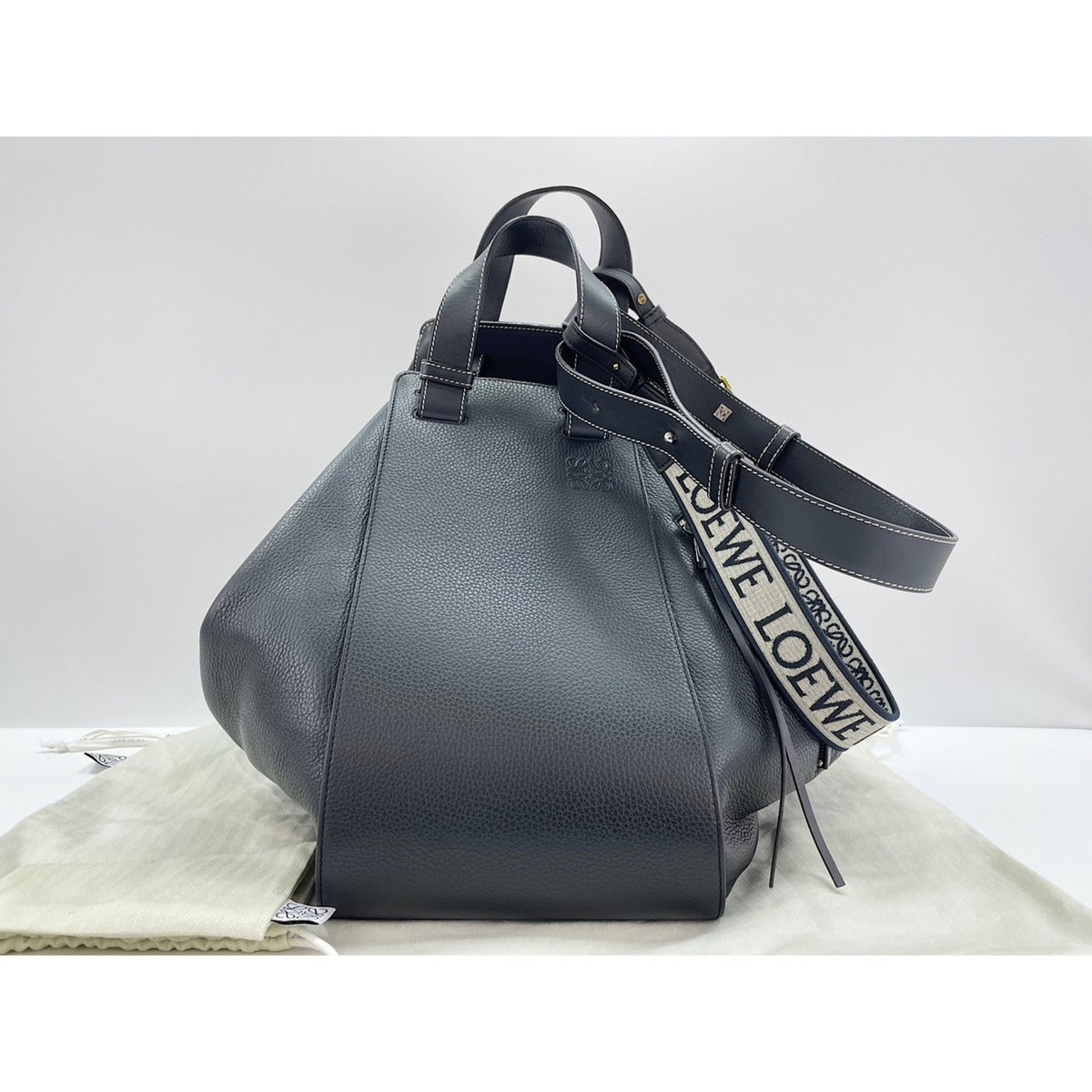 Loewe Hammock Black Leather Handbag (Pre-Owned)