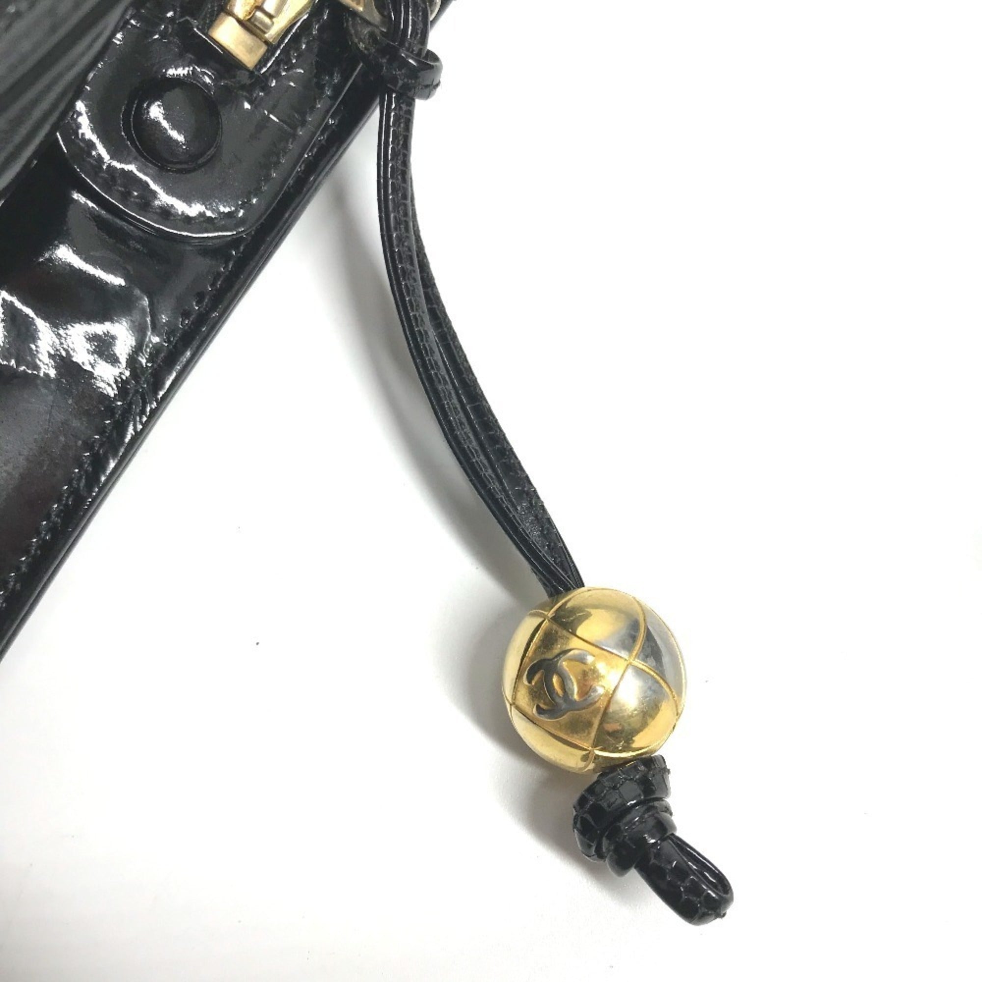 Chanel Black Gold Patent Leather Handbag Shoulder Bag Tote Bag (Pre-Owned)