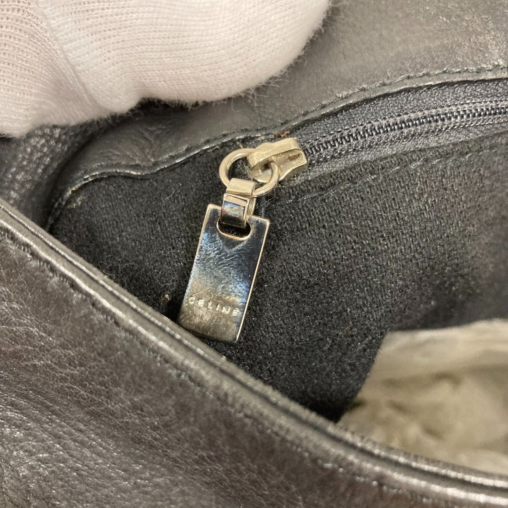 Celine Black Leather Shoulder Bag (Pre-Owned)