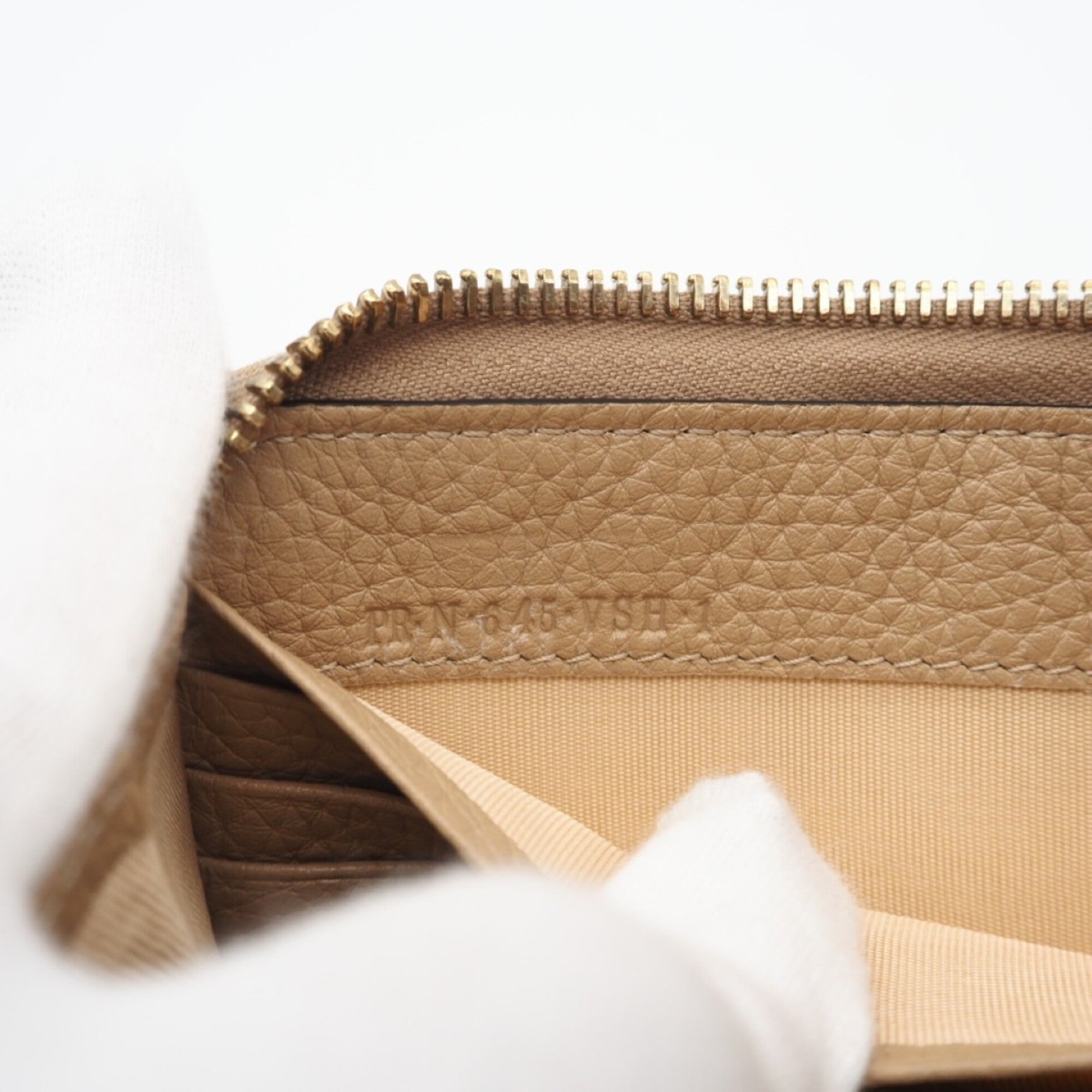 Valentino Beige Leather Long Wallet (Bi-Fold) (Pre-Owned)
