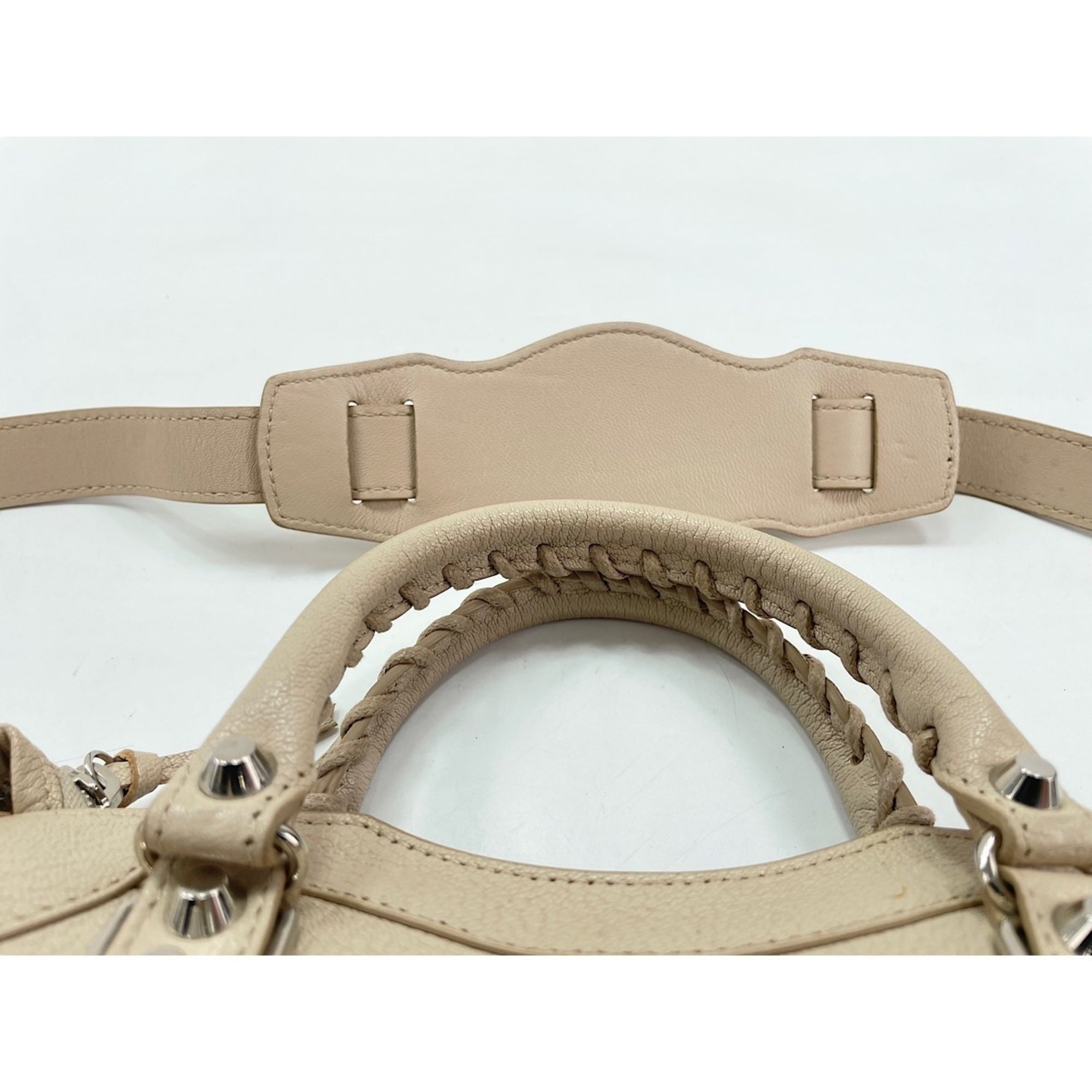 Balenciaga Beige Handbag (Pre-Owned)