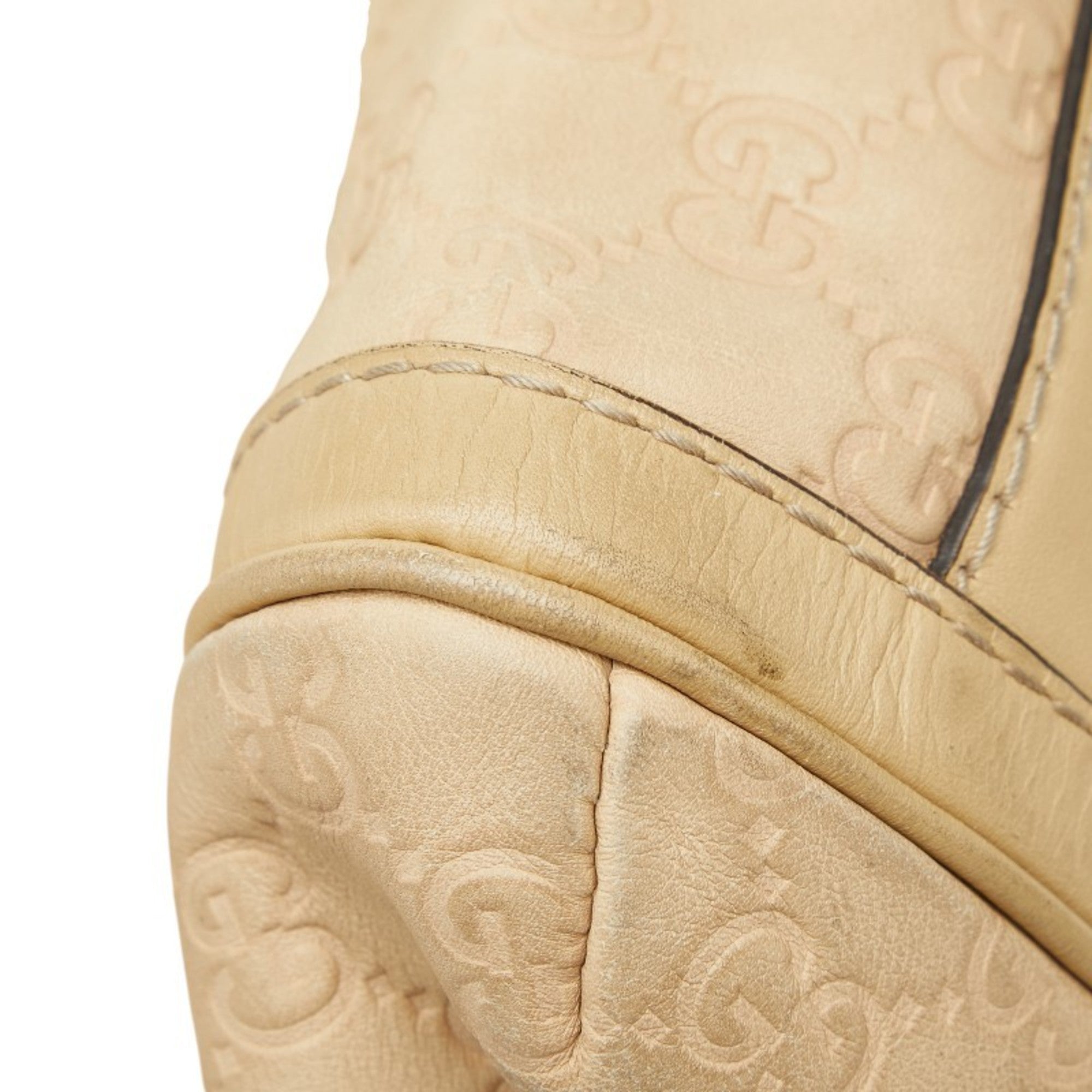 Gucci Beige Gg Leather Leather Handbag (Pre-Owned)