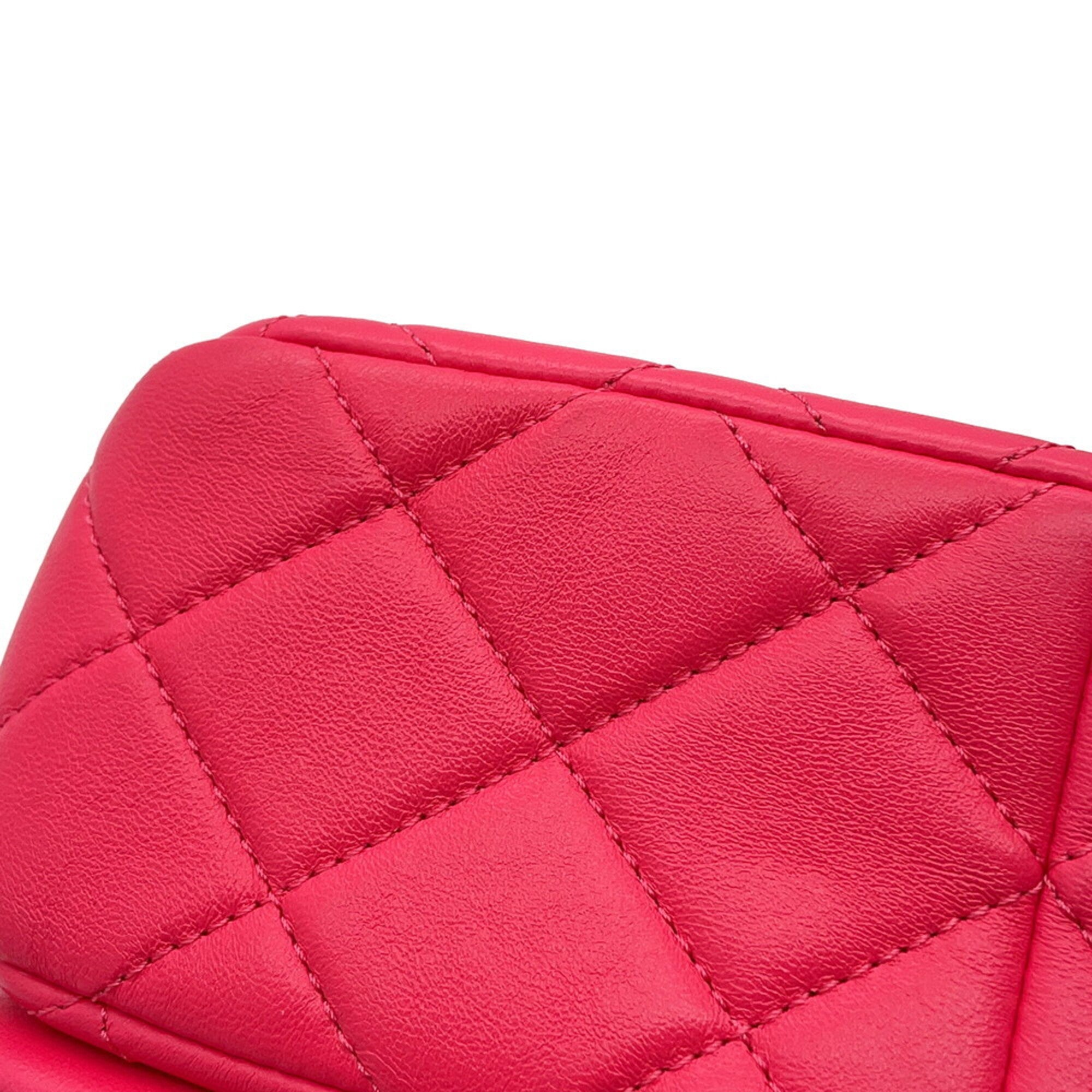 Chanel Matelasse Pink Leather Handbag Shoulder Bag (Pre-Owned)