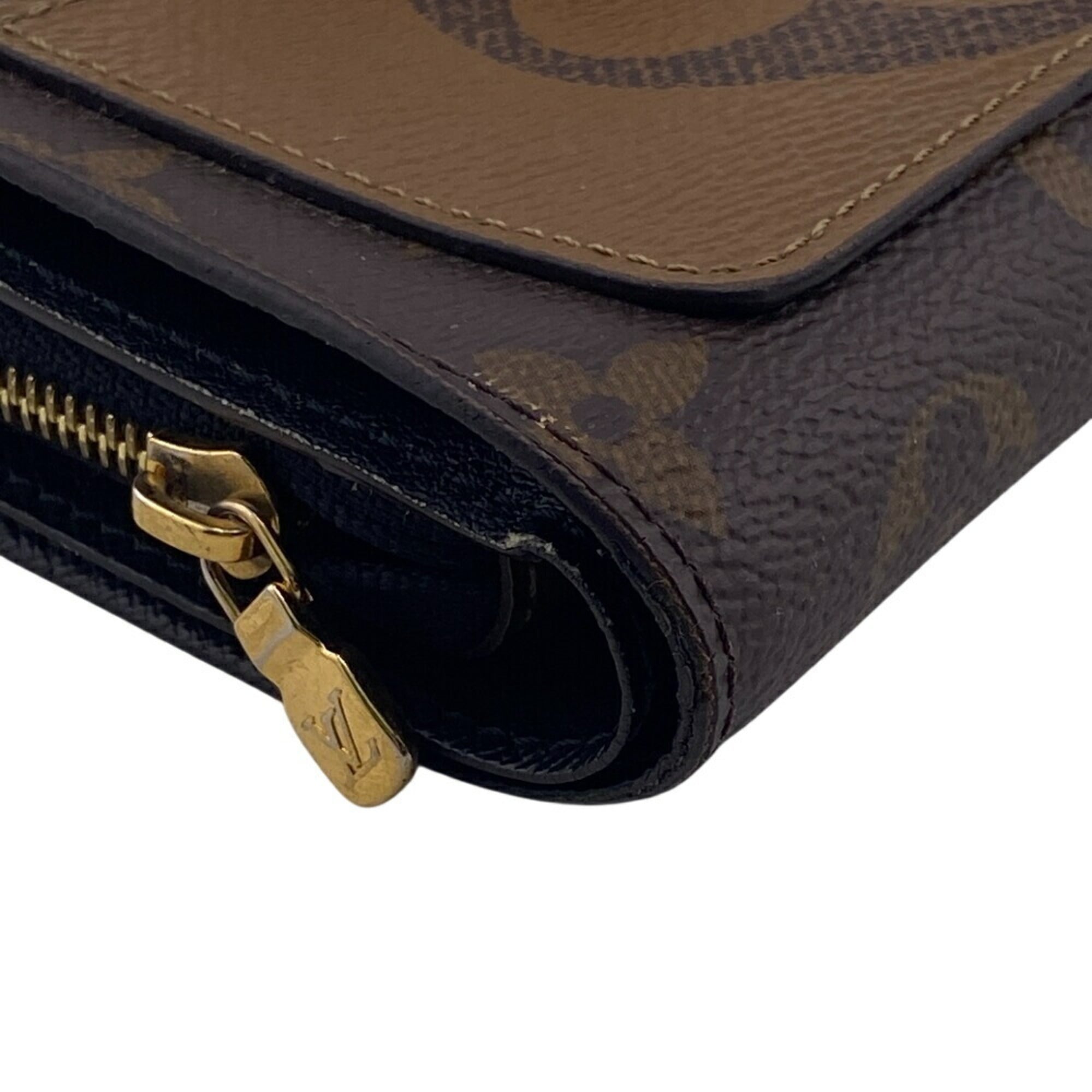 Louis Vuitton Brown Leather Wallet (Bi-Fold) (Pre-Owned)