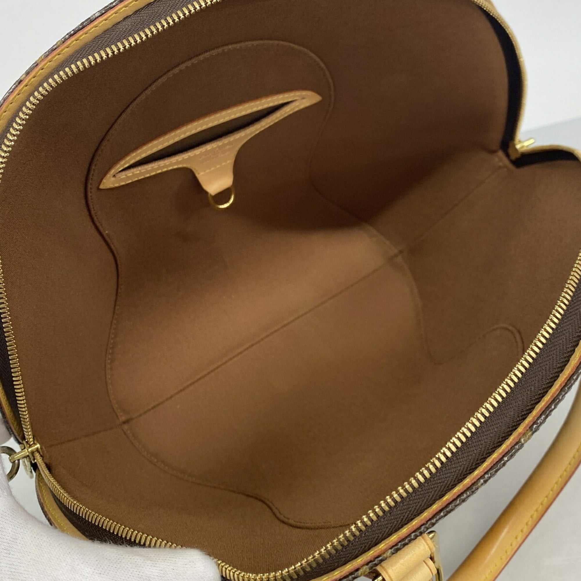 Louis Vuitton Brown Handbag (Pre-Owned)
