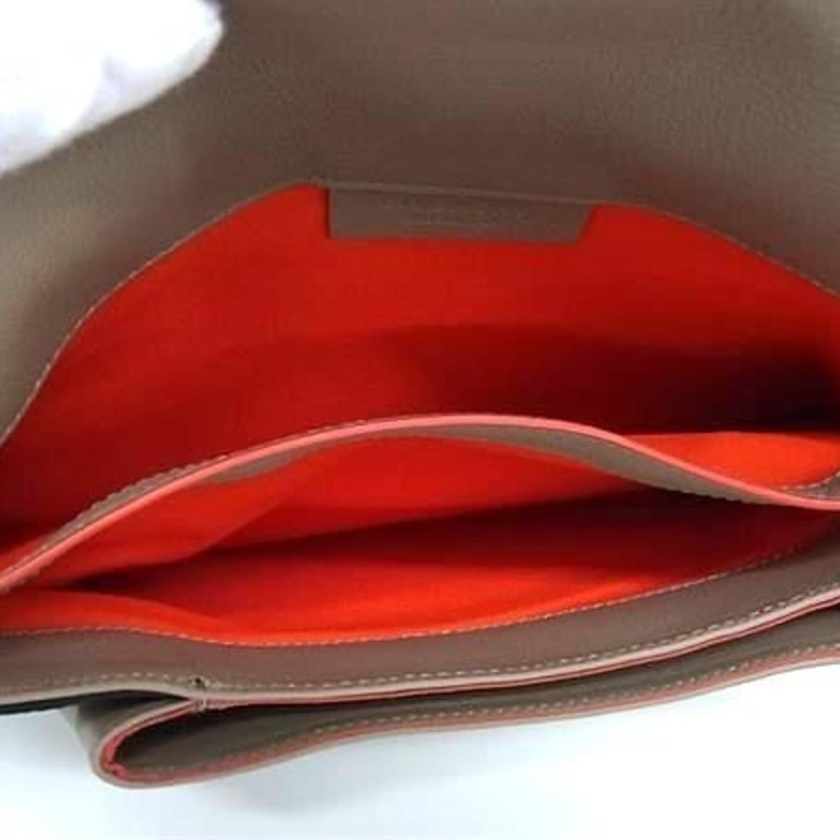 Givenchy Beige Black Leather Clutch Bag (Pre-Owned)