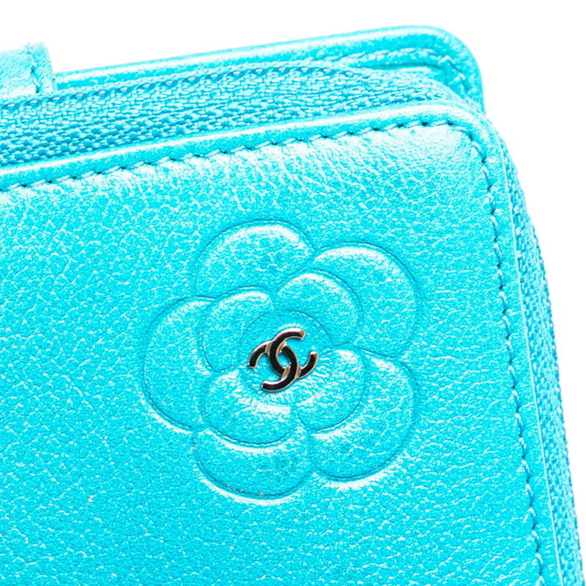 Chanel Light Blue Leather Wallet (Bi-Fold) (Pre-Owned)