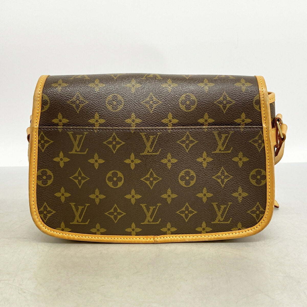 Louis Vuitton Brown Shoulder Bag (Pre-Owned)