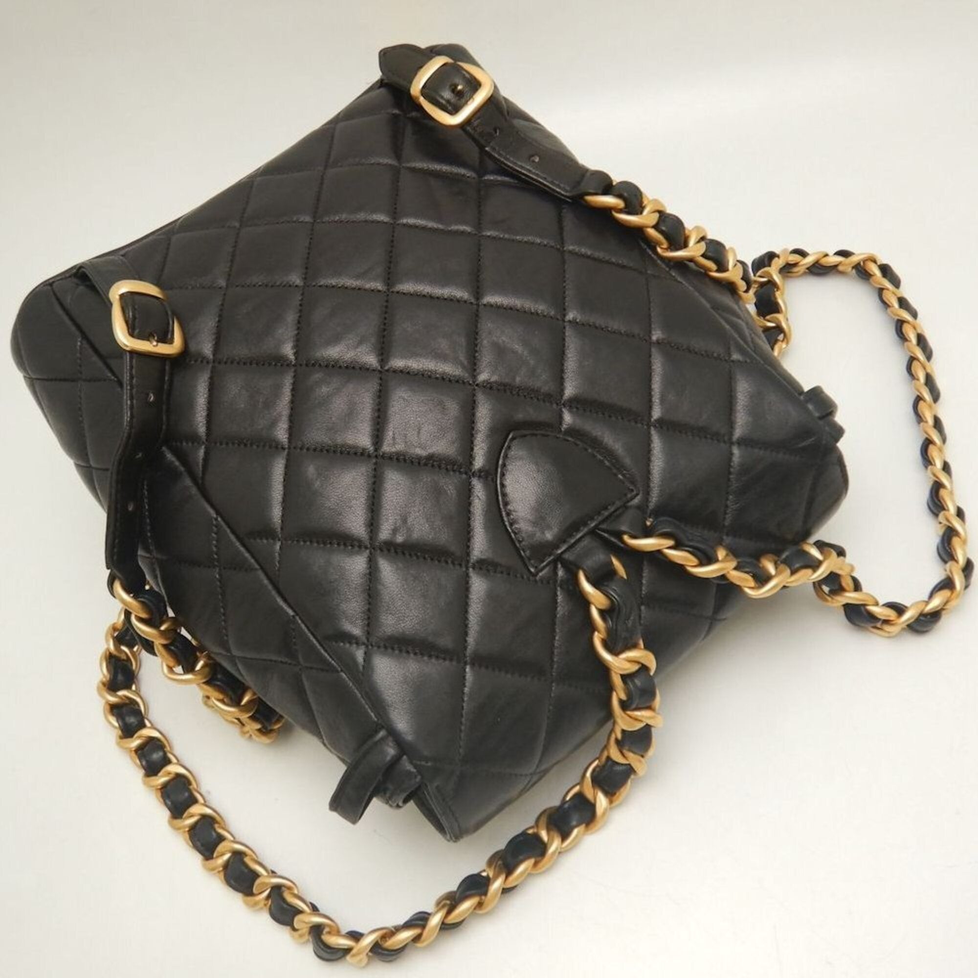 Chanel Matelasse Black Leather Backpack (Pre-Owned)