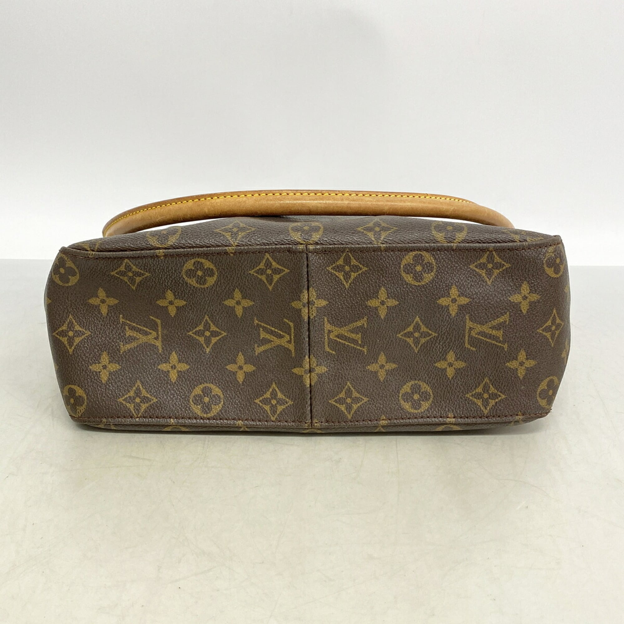 Louis Vuitton Brown Shoulder Bag (Pre-Owned)