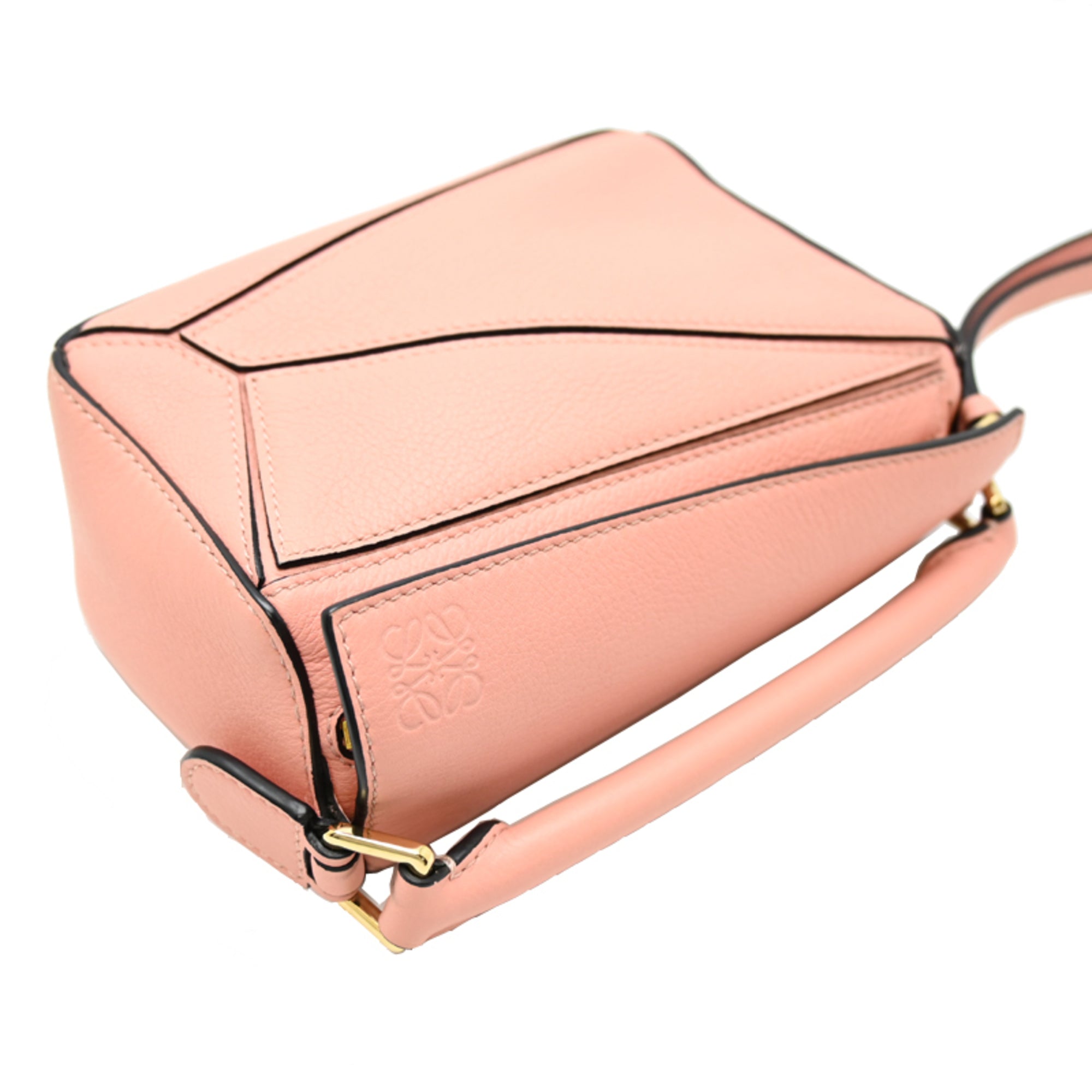Loewe Pink Leather Shoulder Bag (Pre-Owned)