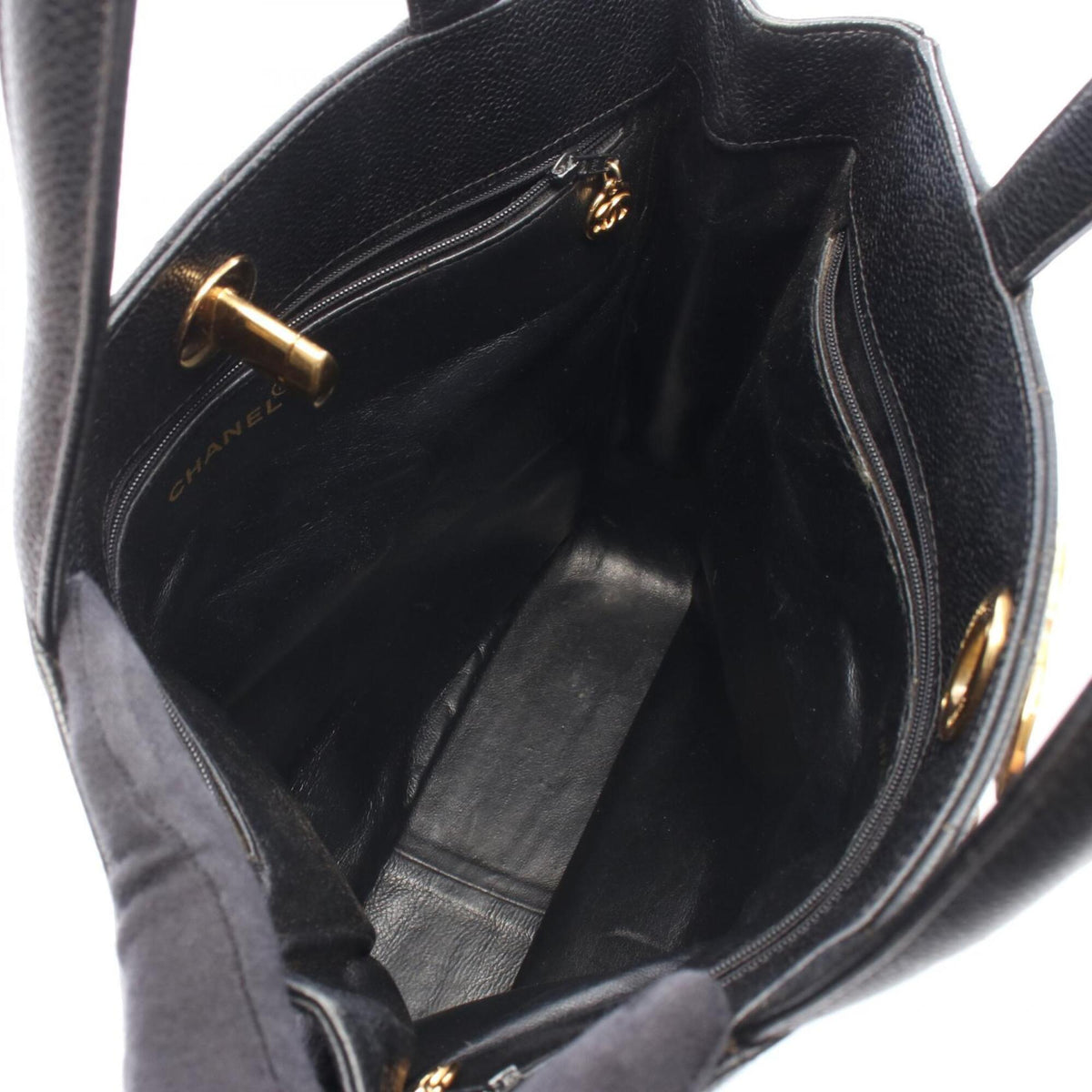 Chanel Matelasse Black Grained Calfskin Handbag Tote Bag (Pre-Owned)