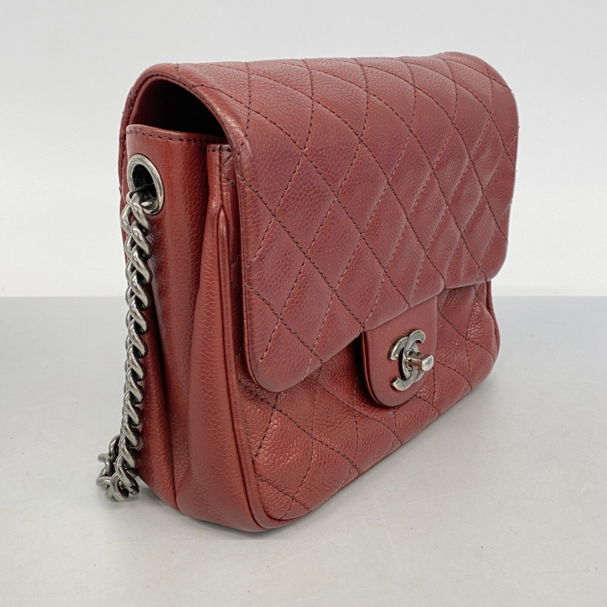 Chanel Bordeaux Grained Calfskin Shoulder Bag (Pre-Owned)