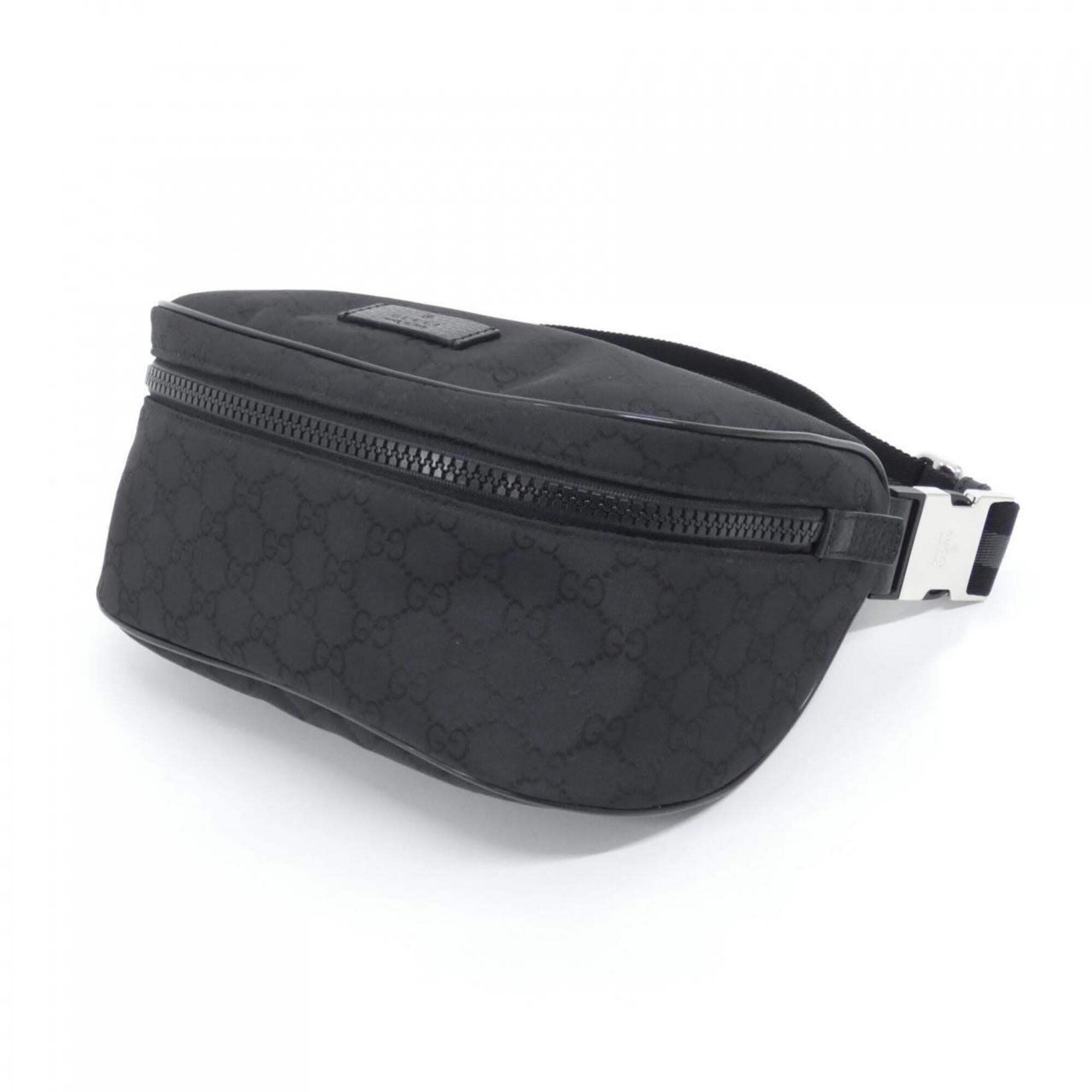 Gucci Black Nylon Shoulder Bag (Pre-Owned)