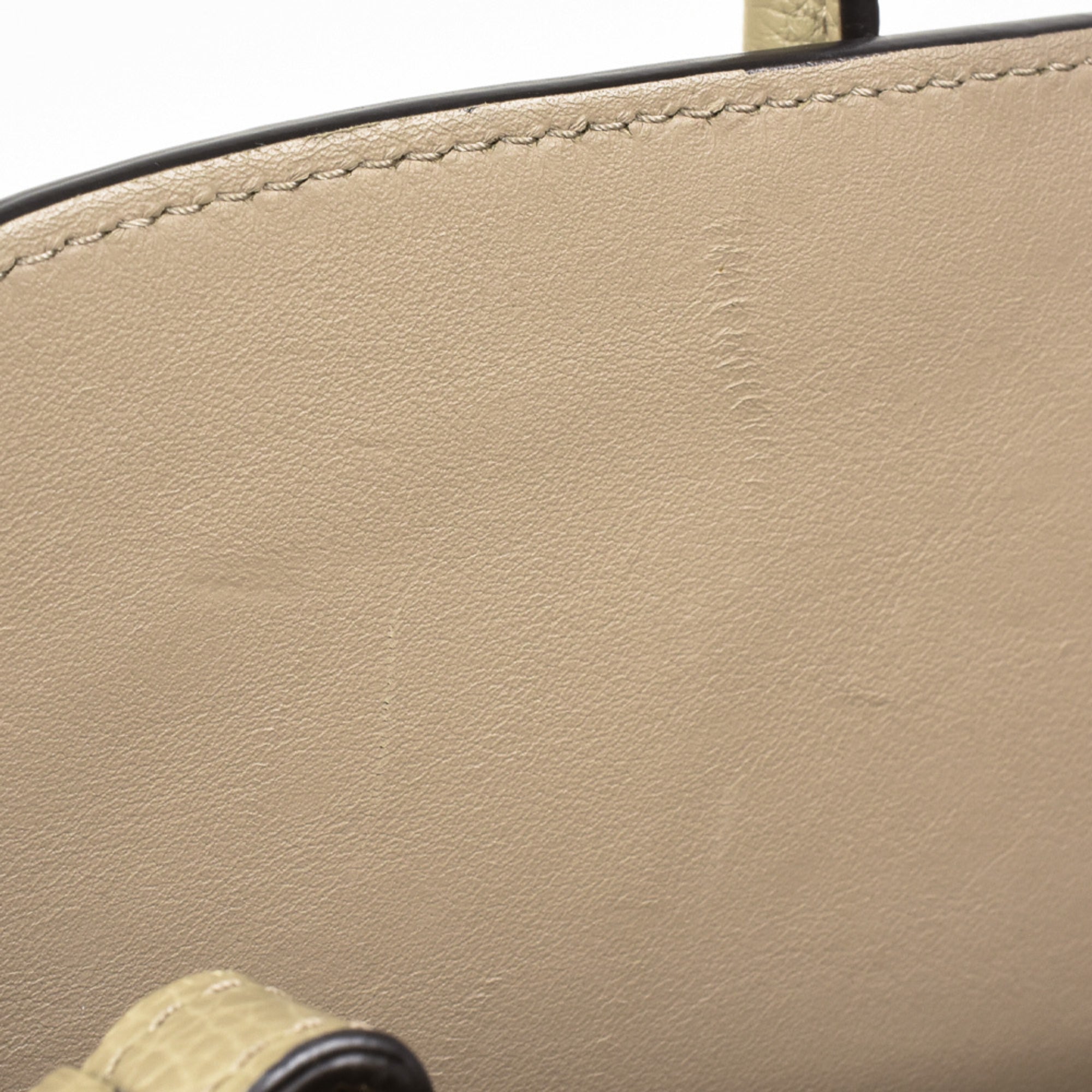 Louis Vuitton Grayish Tourterelle Leather Handbag (Pre-Owned)