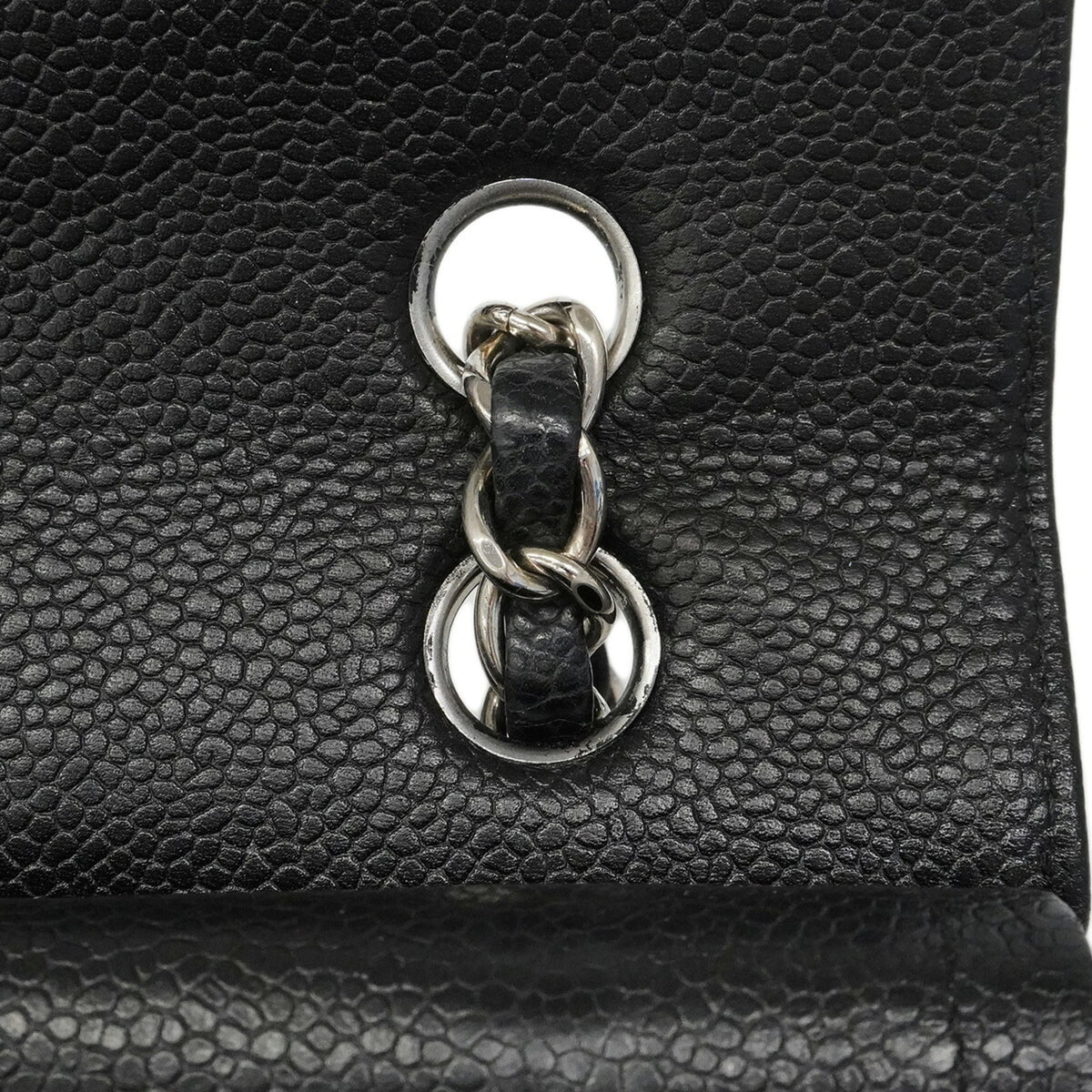 Chanel Black Grained Calfskin Shoulder Bag (Pre-Owned)