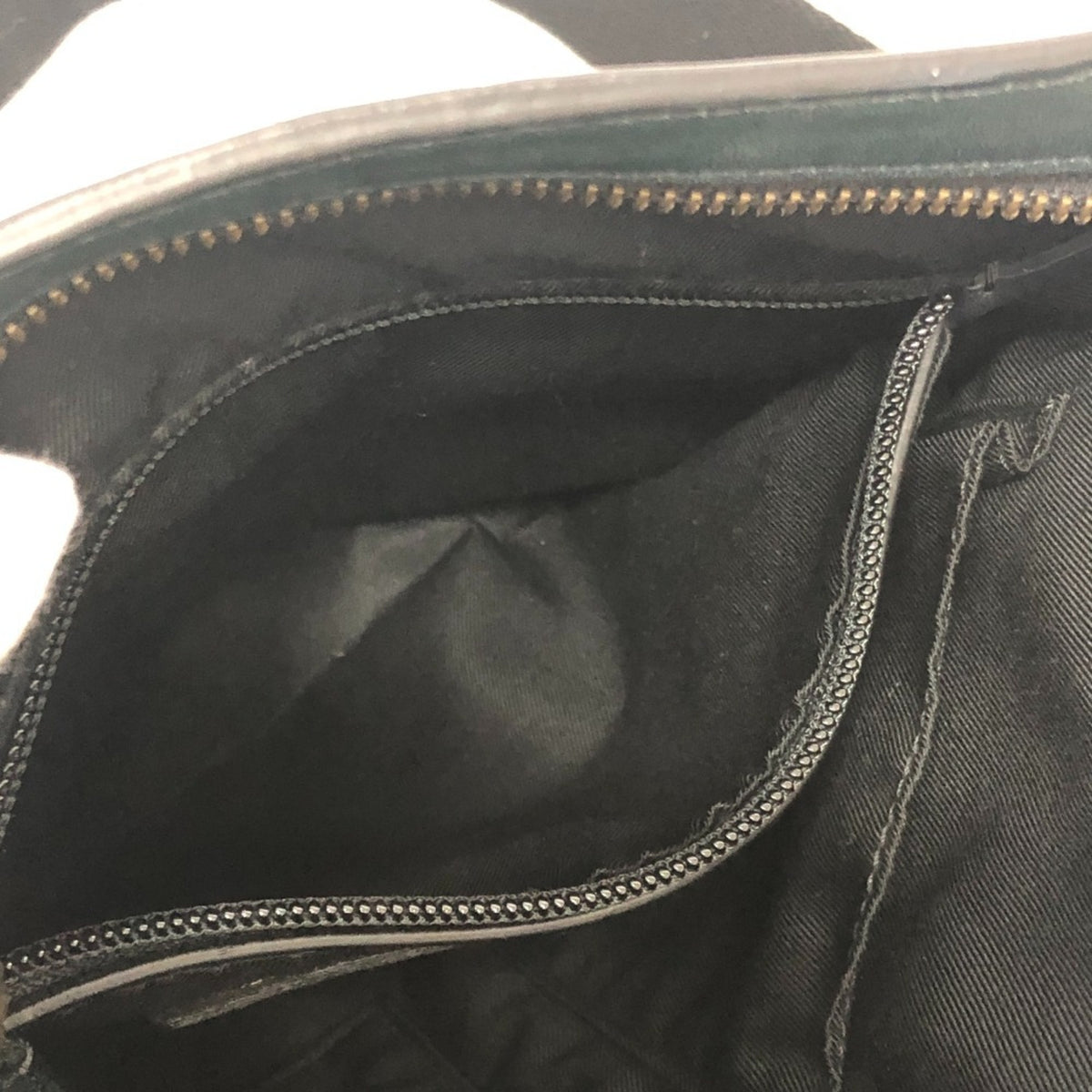 Coach Green Leather Shoulder Bag (Pre-Owned)
