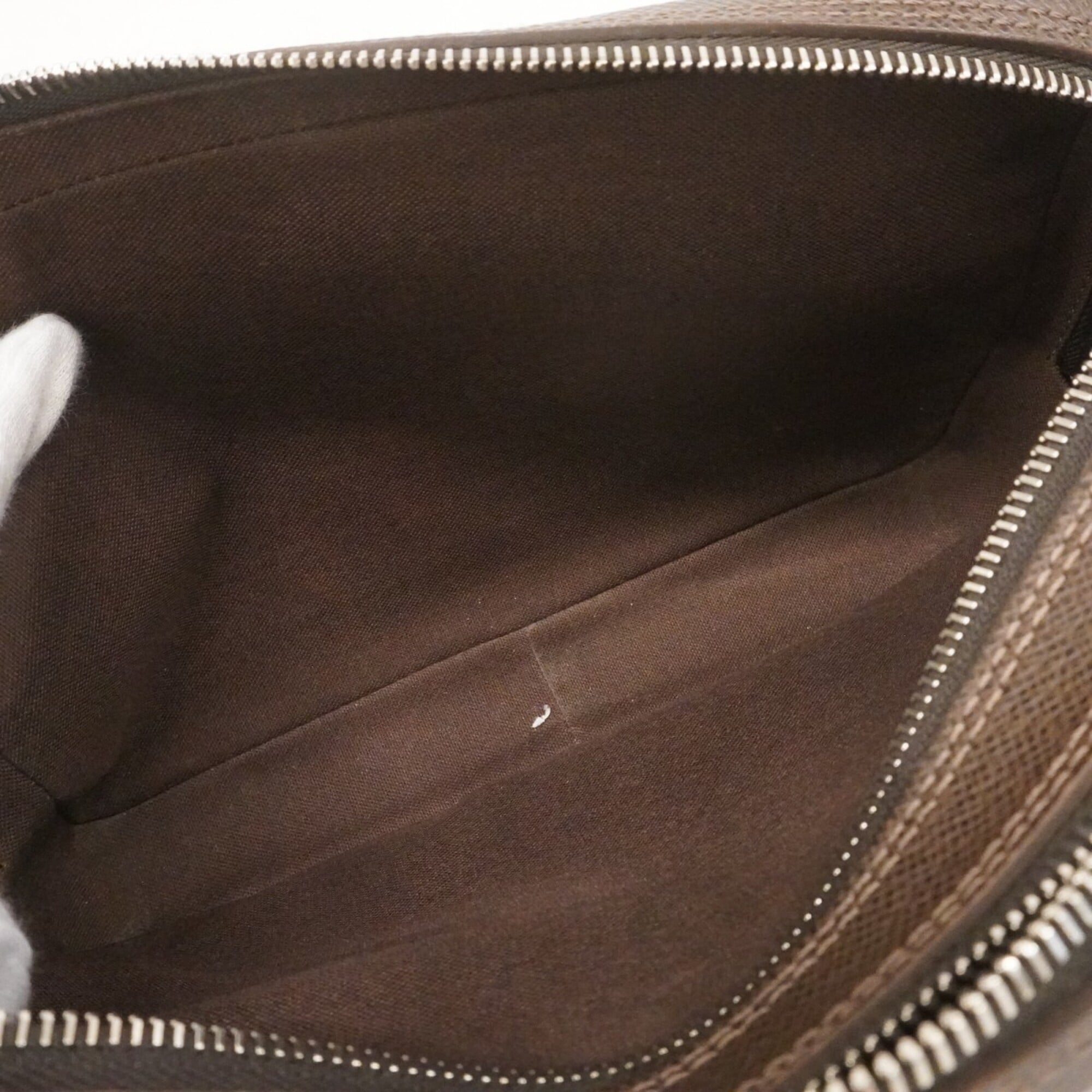 Louis Vuitton Grizzly Clutch Bag (Pre-Owned)