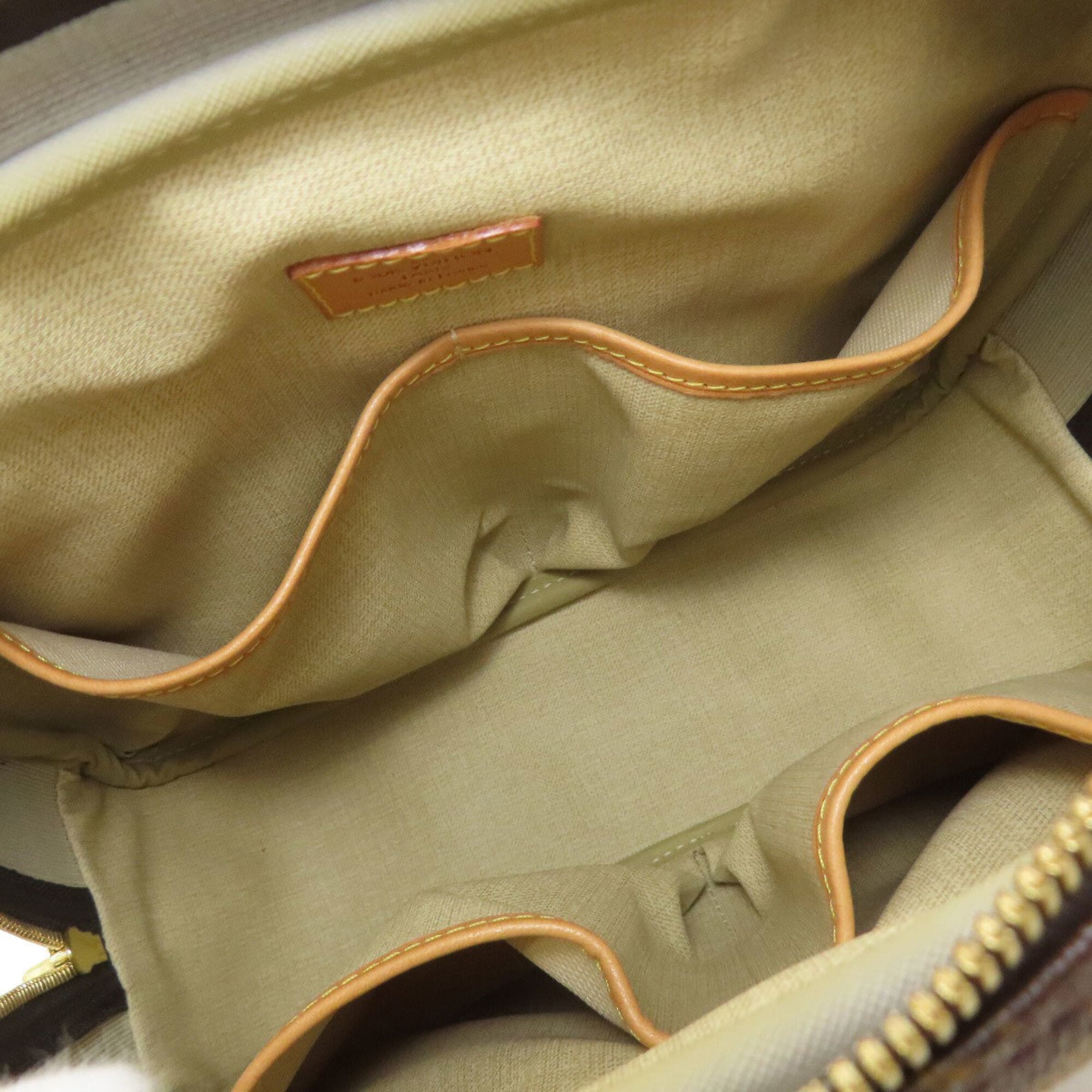 Louis Vuitton Monogram Monogram Handbag (Pre-Owned)