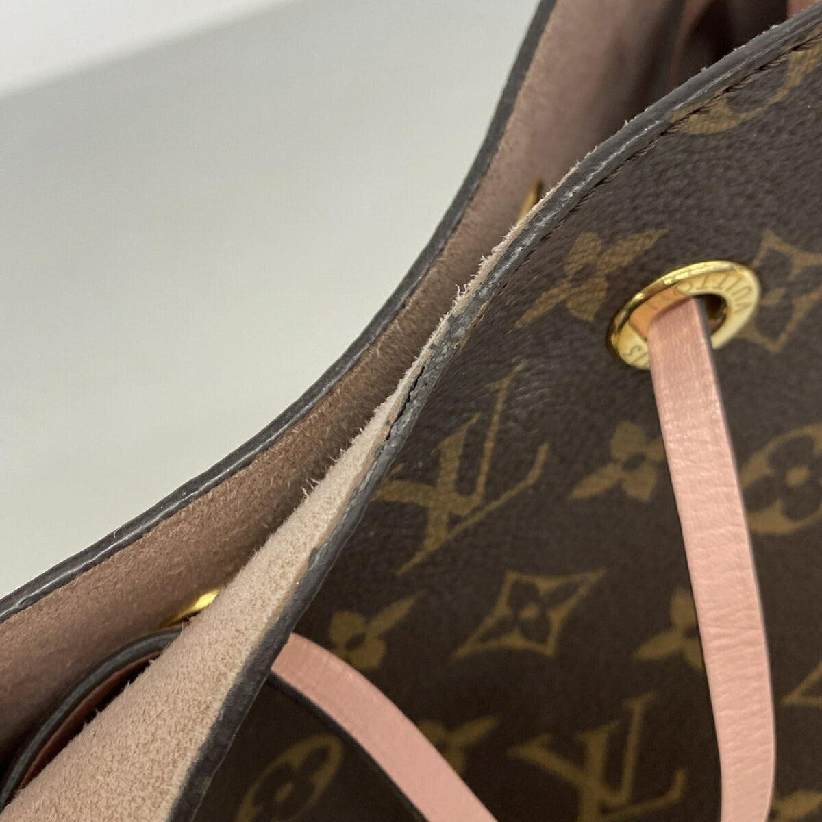 Louis Vuitton Brown Rose Poudre Shoulder Bag (Pre-Owned)