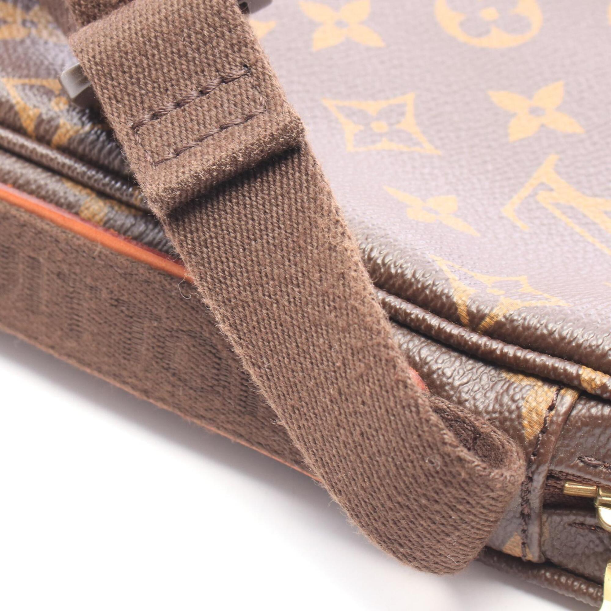 Louis Vuitton Brown Monogram Monogram Leather Handbag Shoulder Bag (Pre-Owned)