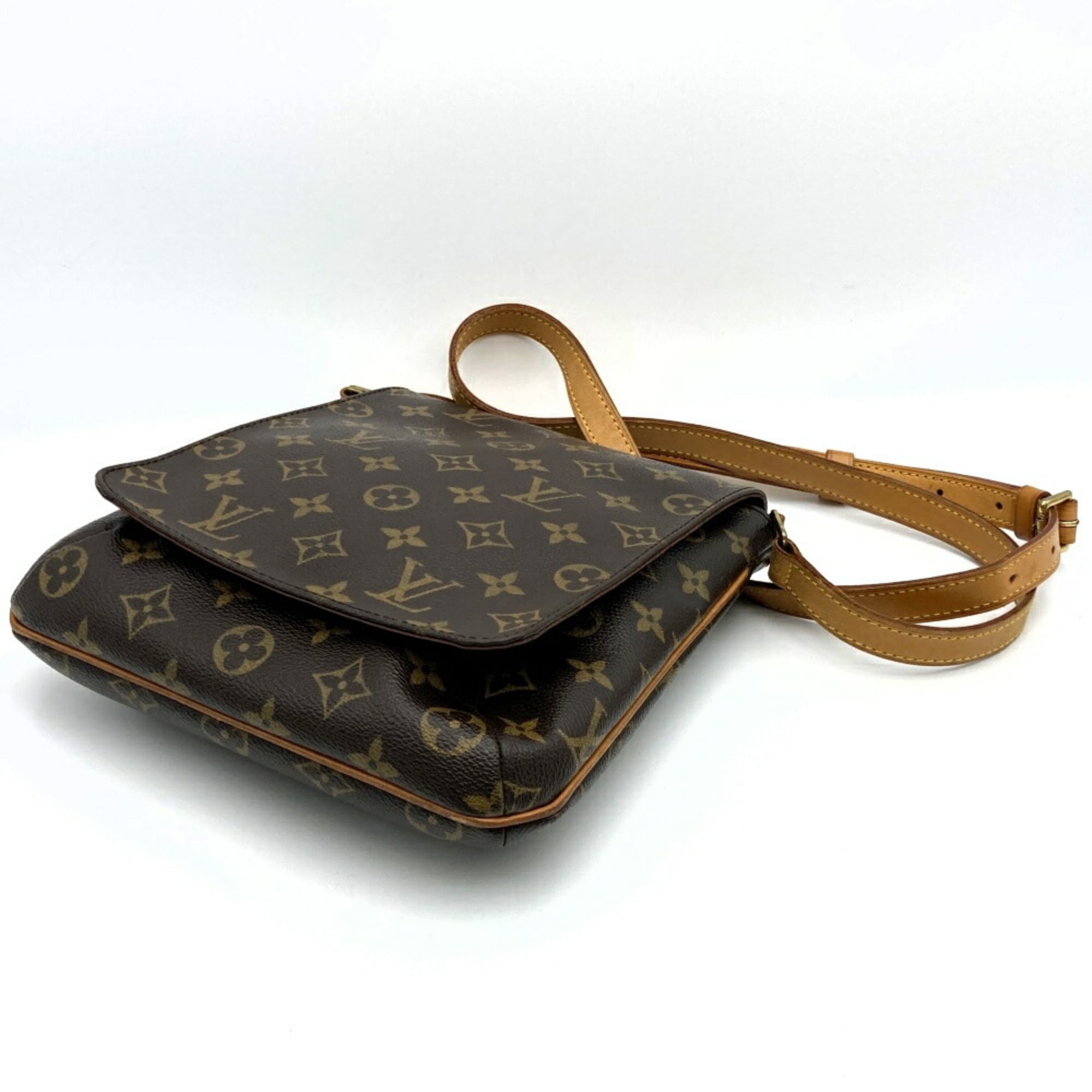 Louis Vuitton Brown Monogram Monogram Shoulder Bag (Pre-Owned)