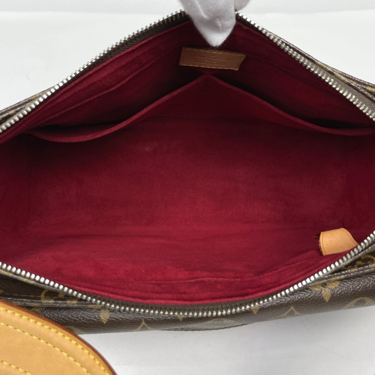 Louis Vuitton Brown Monogram Shoulder Bag (Pre-Owned)