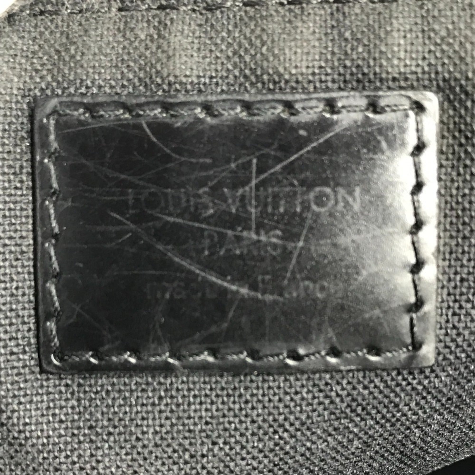 Louis Vuitton Damier Graphite Black Damier Graphite Shoulder Bag (Pre-Owned)