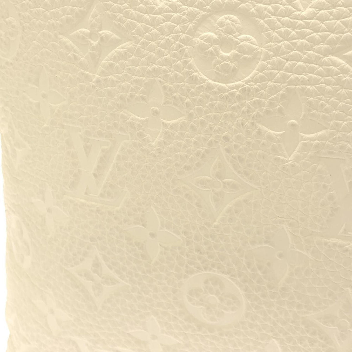 Louis Vuitton White Leather Handbag Pochette (Pre-Owned)