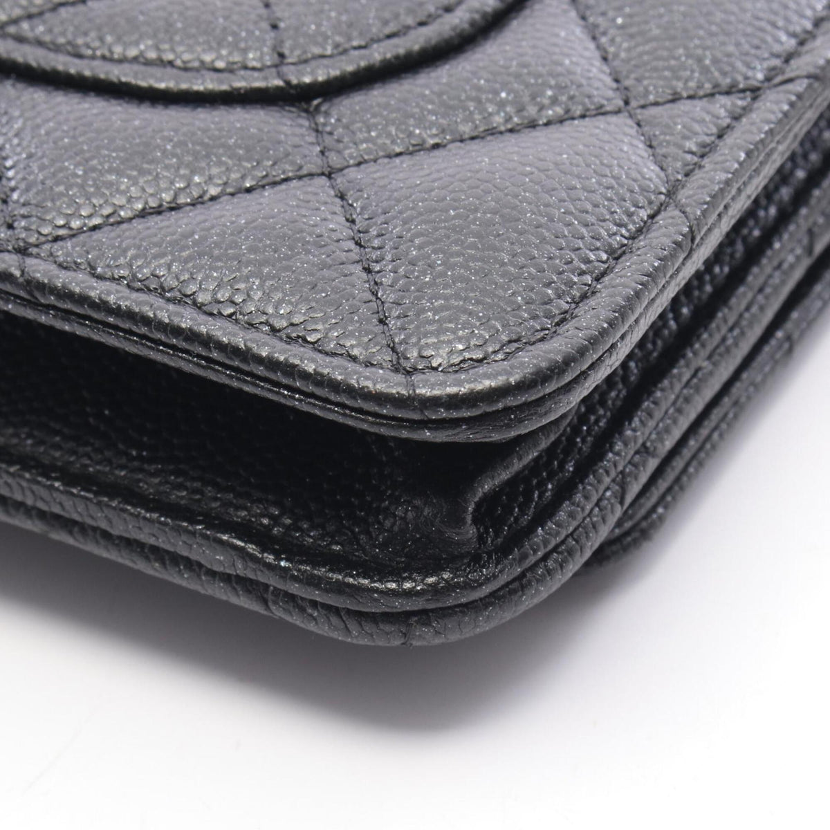 Chanel Black Grained Calfskin Handbag Shoulder Bag (Pre-Owned)