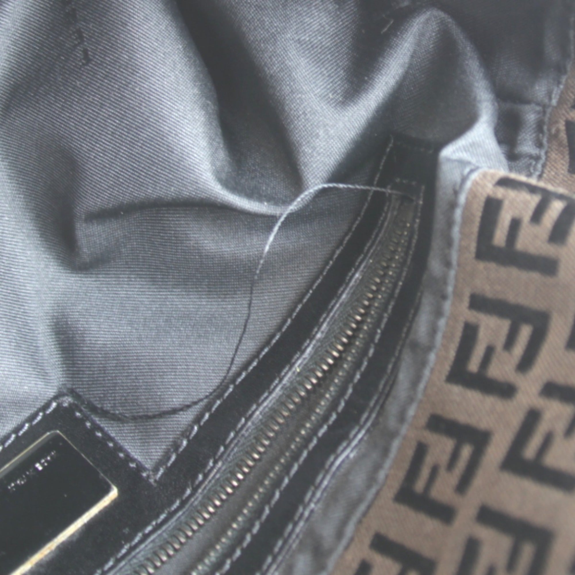 Fendi Zucchino Shoulder Bag (Pre-Owned)