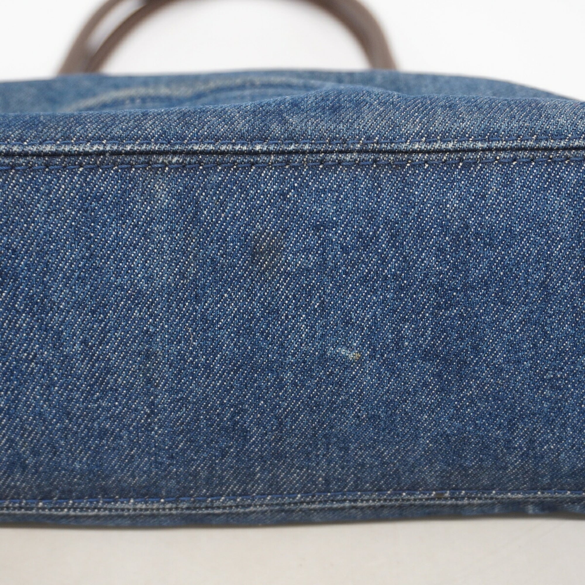 Chanel Blue Brown Denim Tote Bag (Pre-Owned)