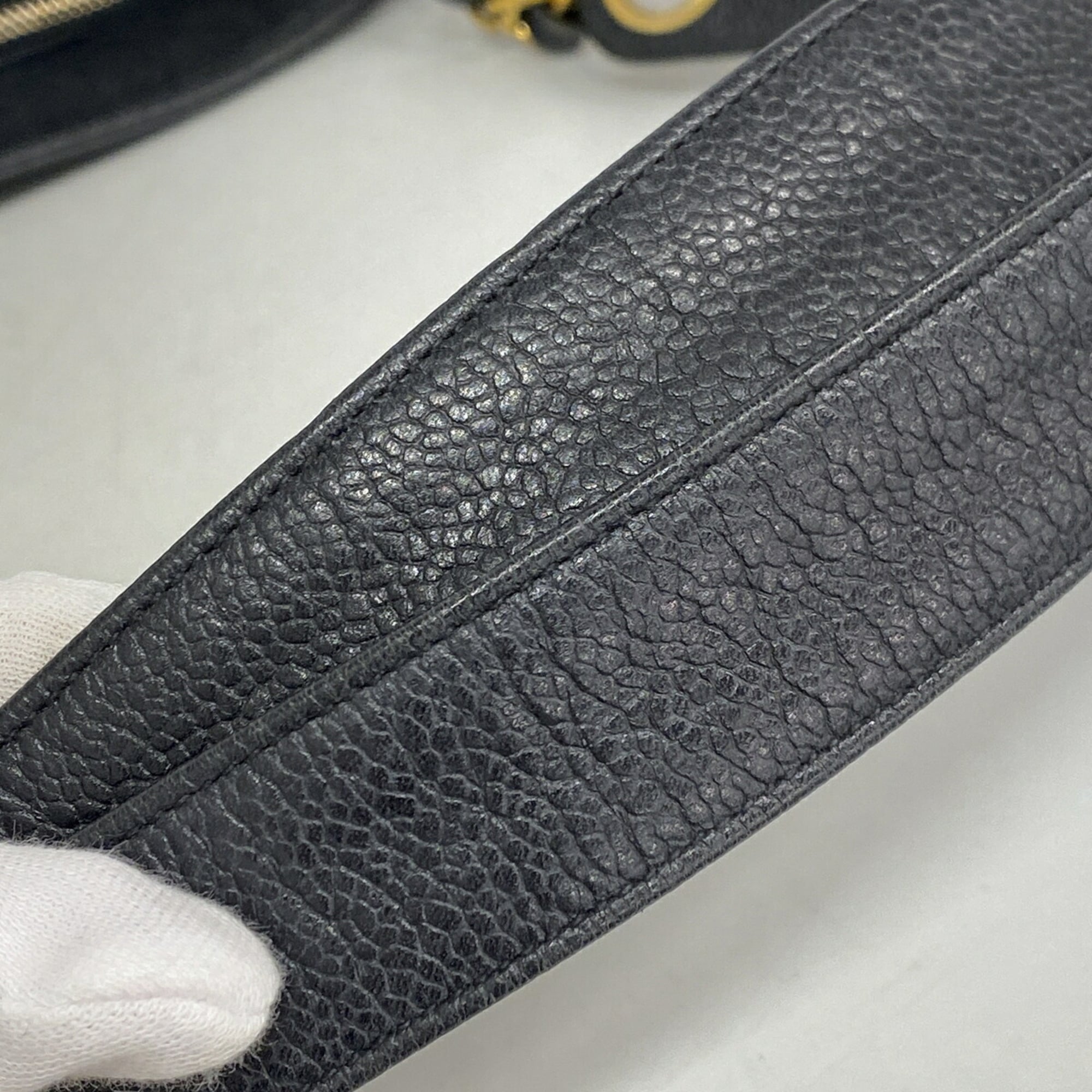 Chanel Black Grained Calfskin Tote Bag (Pre-Owned)
