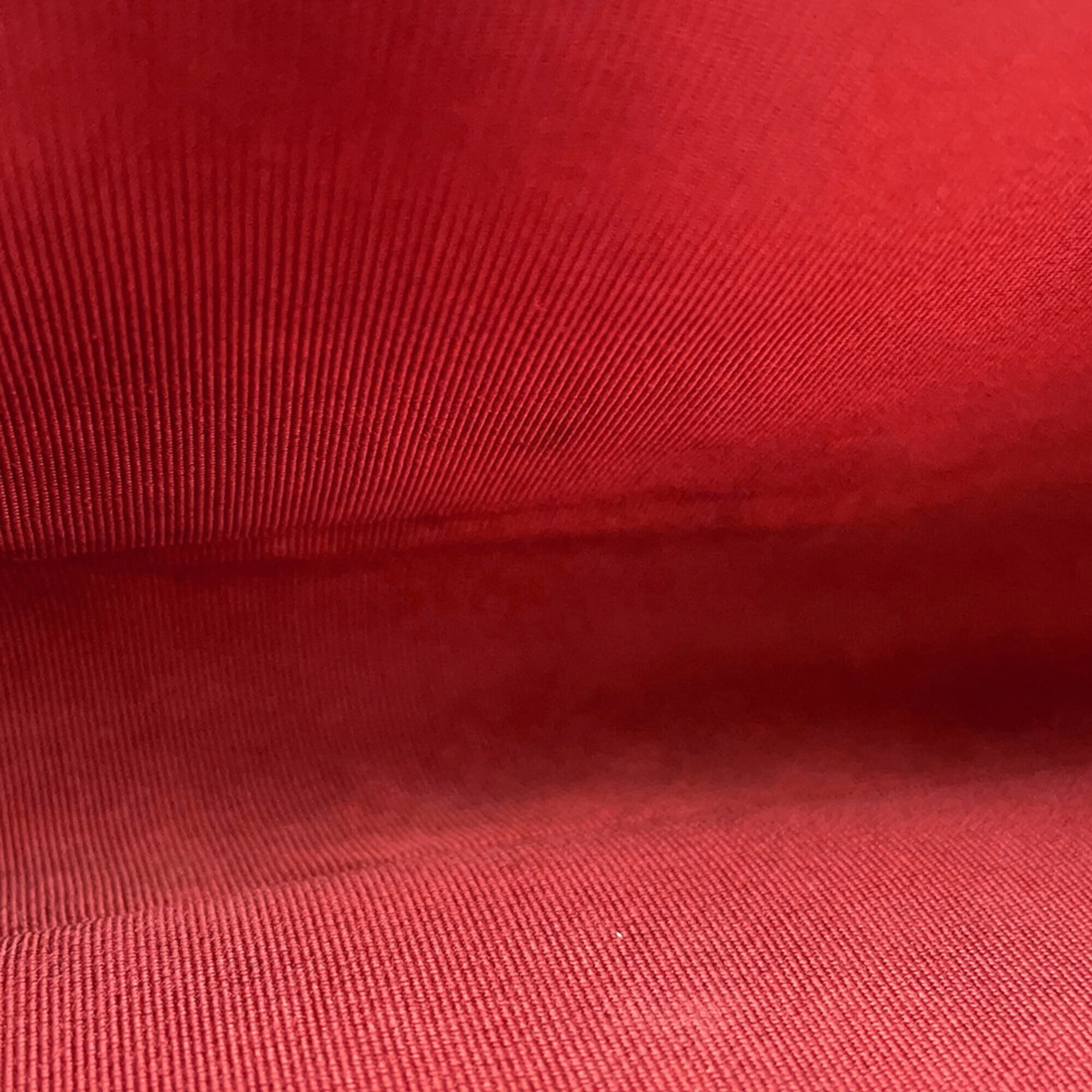 Chanel Matelasse Red Color Grained Calfskin Shoulder Bag (Pre-Owned)