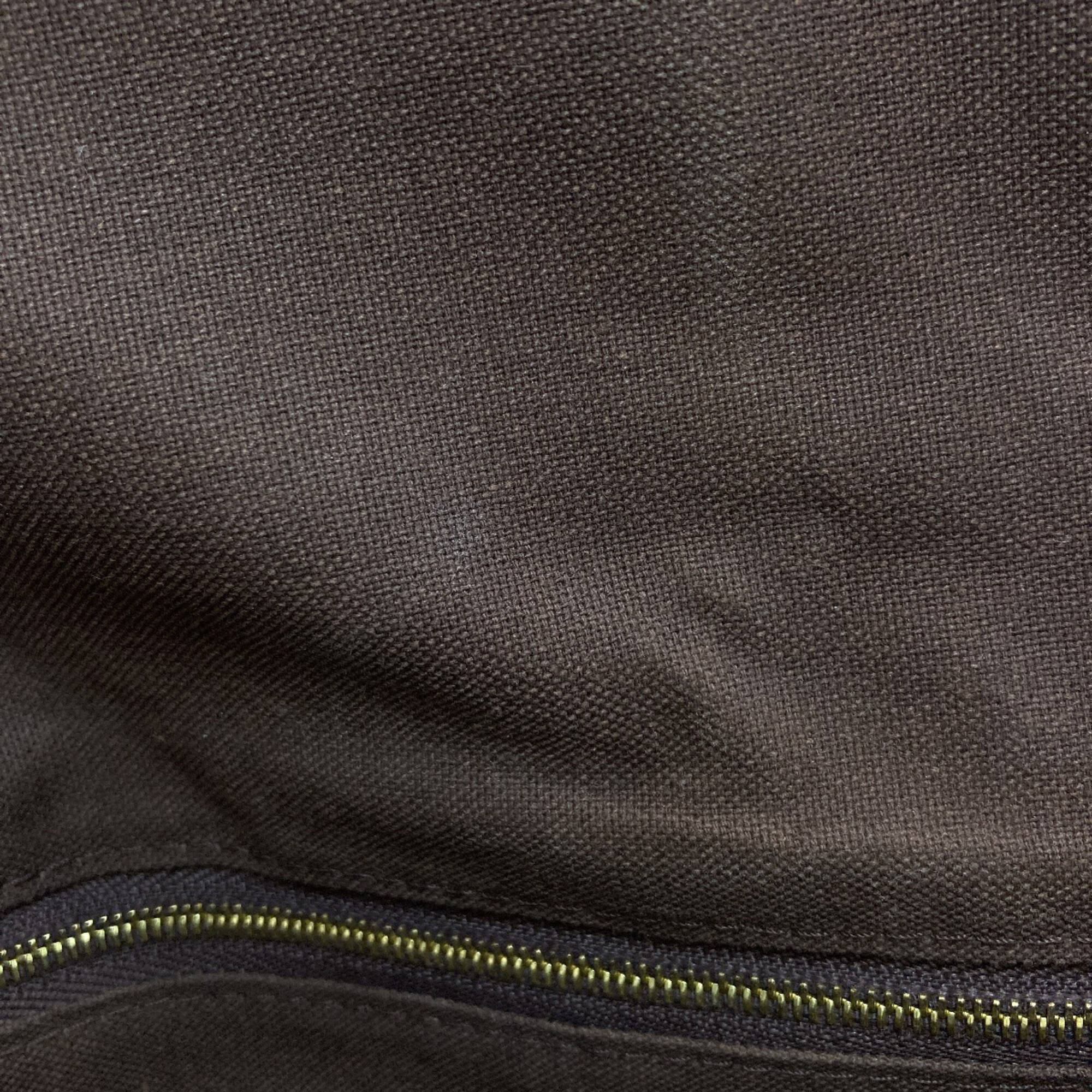 Louis Vuitton Monogram Monogram Canvas Shoulder Bag (Pre-Owned)