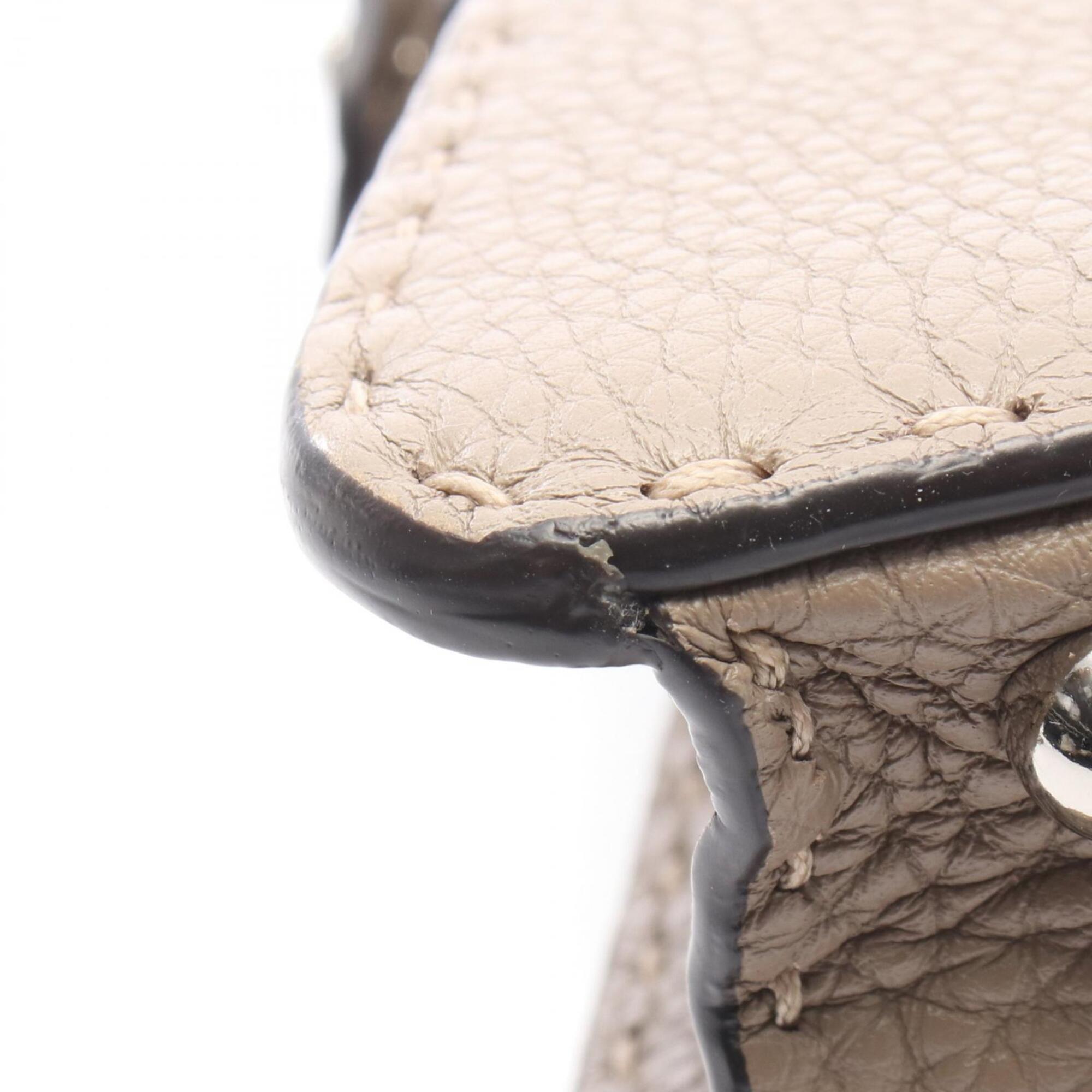 Fendi Beige Leather Handbag (Pre-Owned)