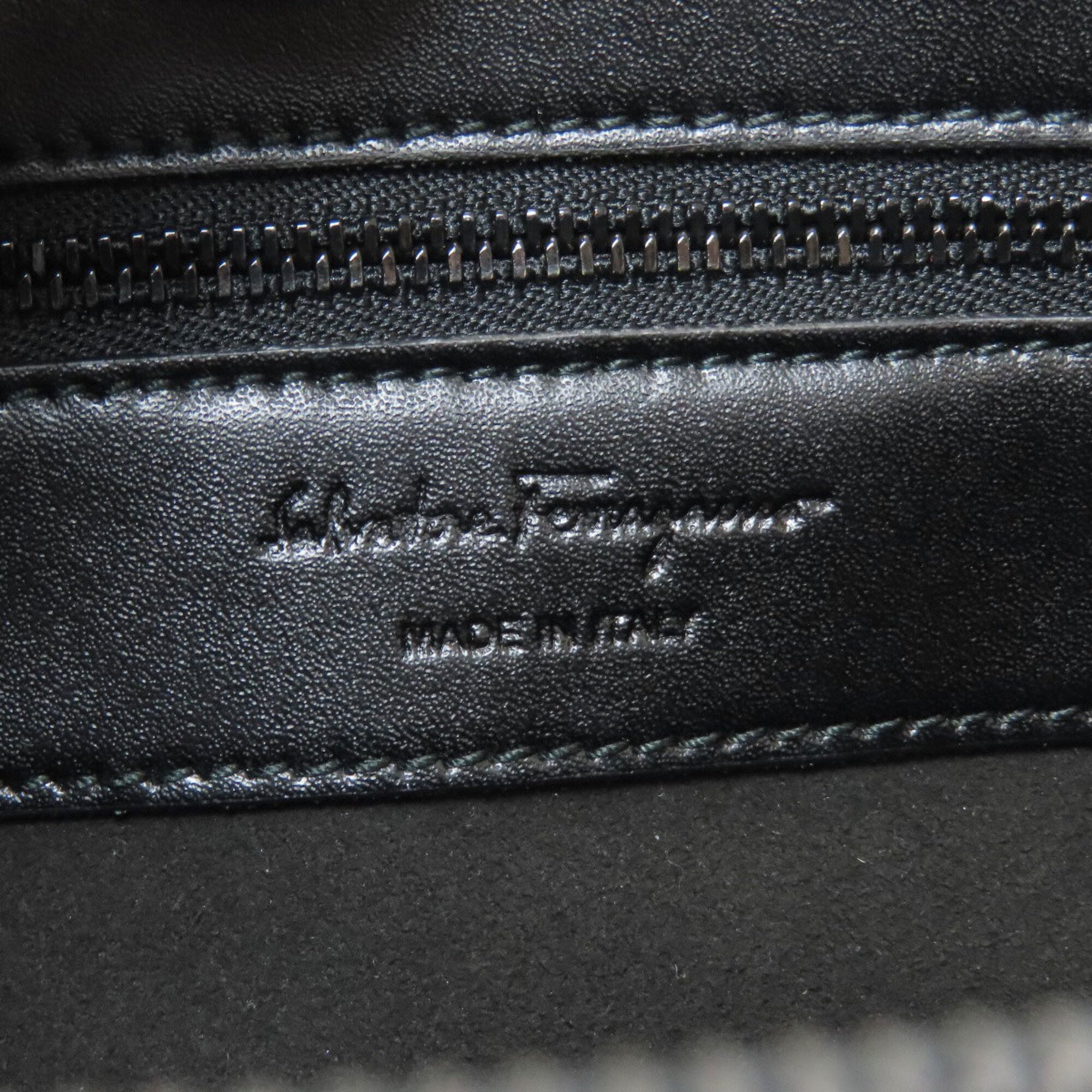 Salvatore Ferragamo Black Leather Tote Bag (Pre-Owned)