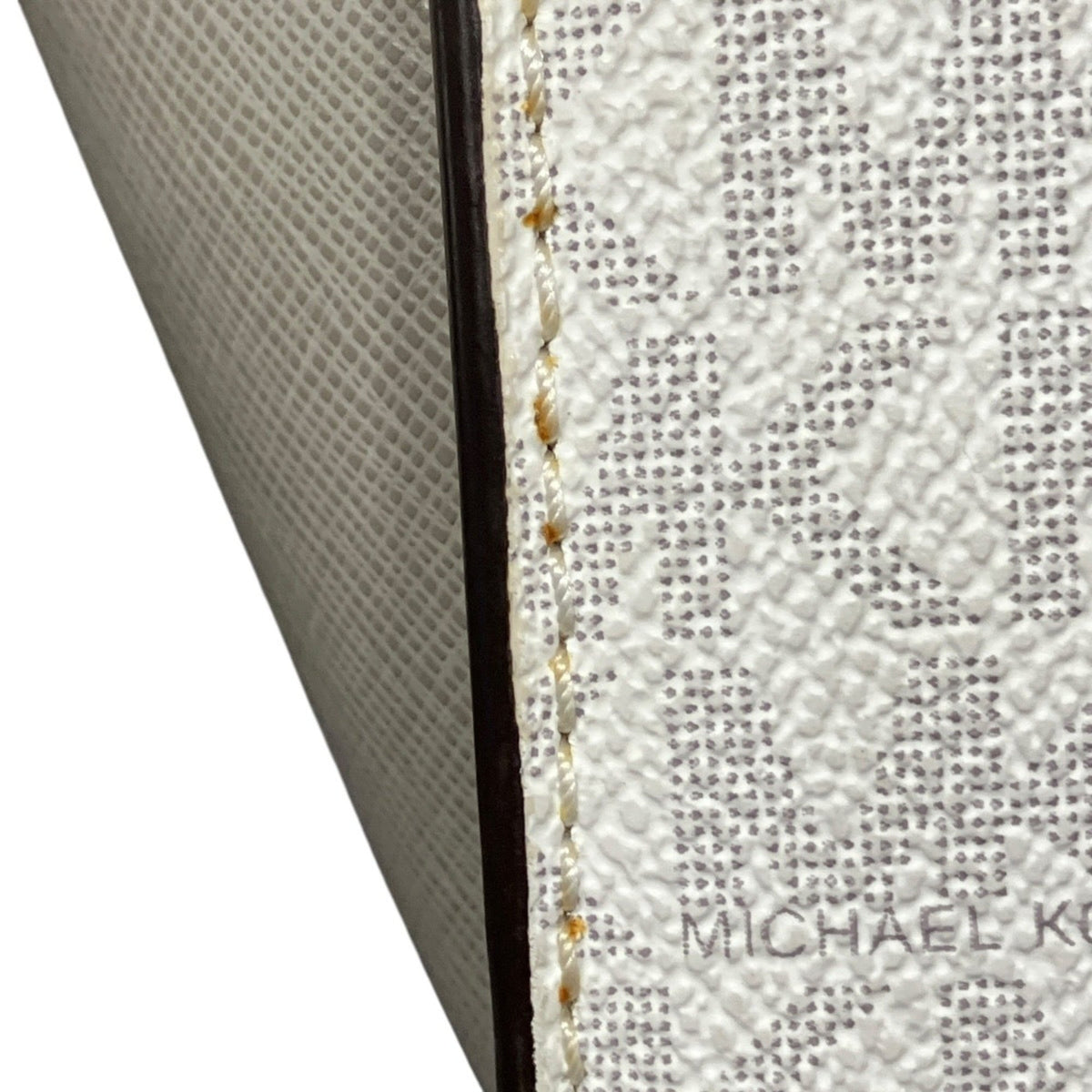 Michael Kors White Leather Shoulder Bag (Pre-Owned)