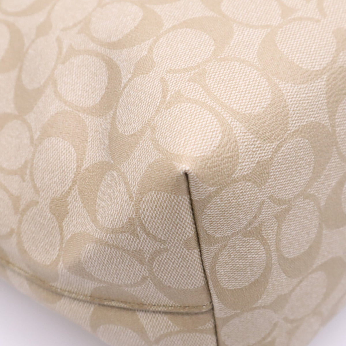 Coach Beige White Canvas Tote Bag (Pre-Owned)