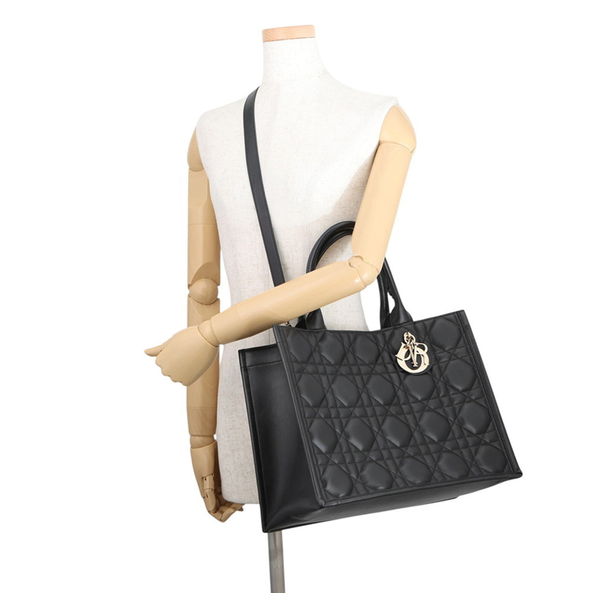 Christian Dior Black Leather Handbag Tote Bag (Pre-Owned)