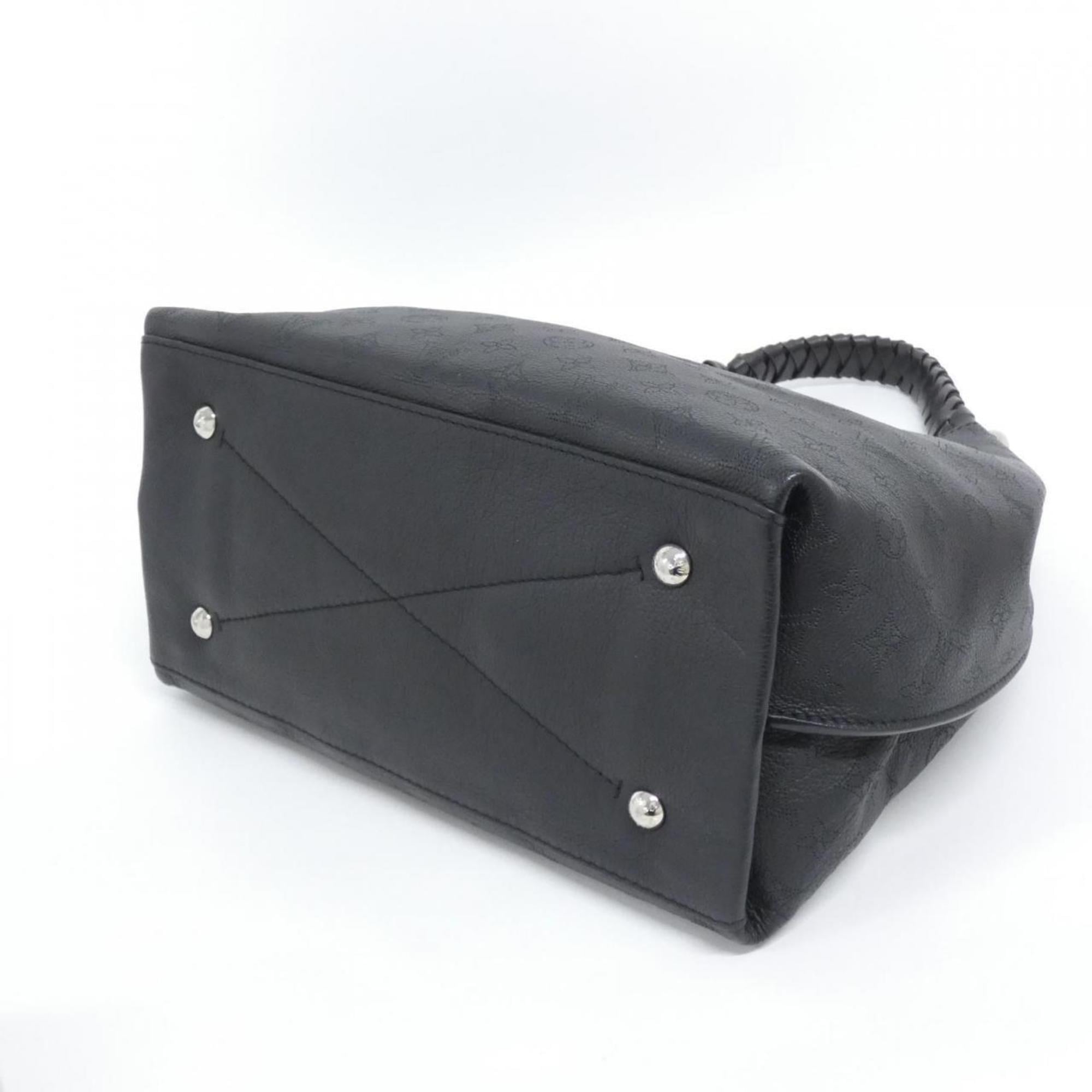 Louis Vuitton Black Leather Shoulder Bag (Pre-Owned)