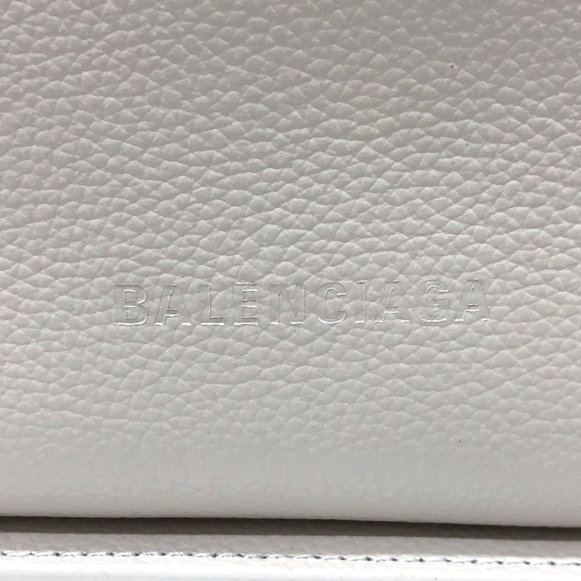 Balenciaga White Leather Shoulder Bag (Pre-Owned)